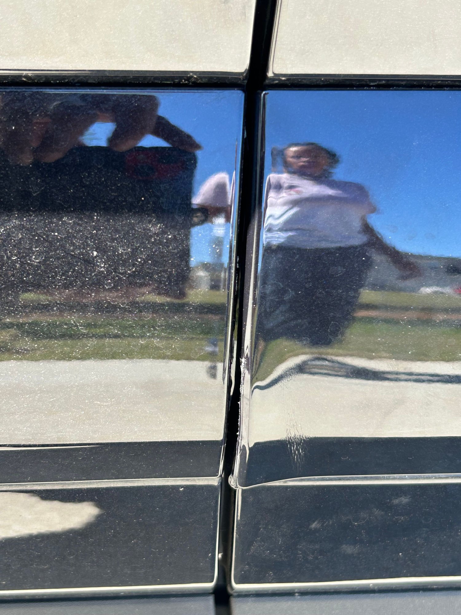 Driver and passenger edge + defect and side blade alignment off?