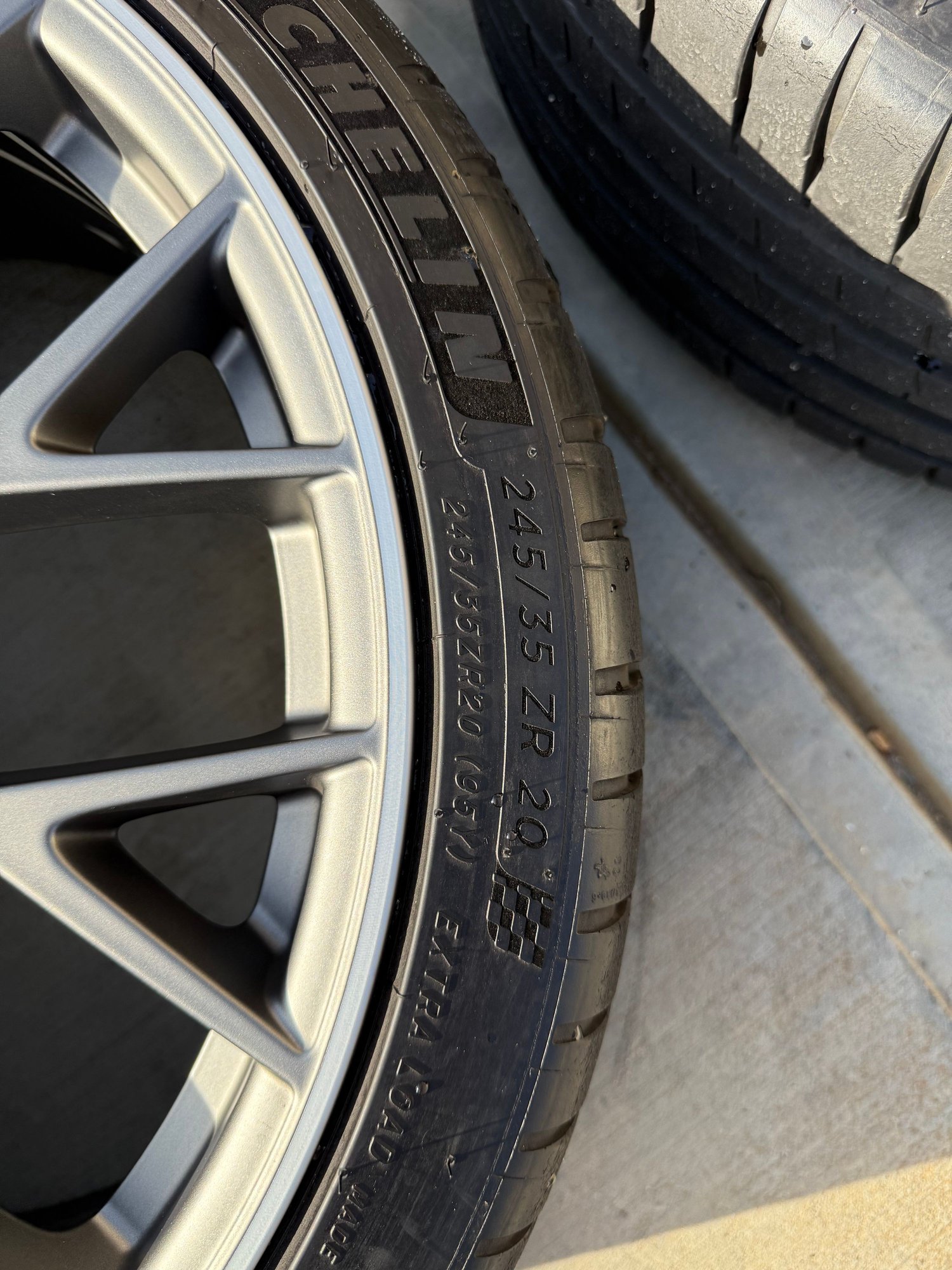 Wheels and Tires/Axles - Porsche 992.1 911 20/21” OEM Wheels and Tires (RS Spyder) - Used - All Years  All Models - Suwanee, GA 30024, United States
