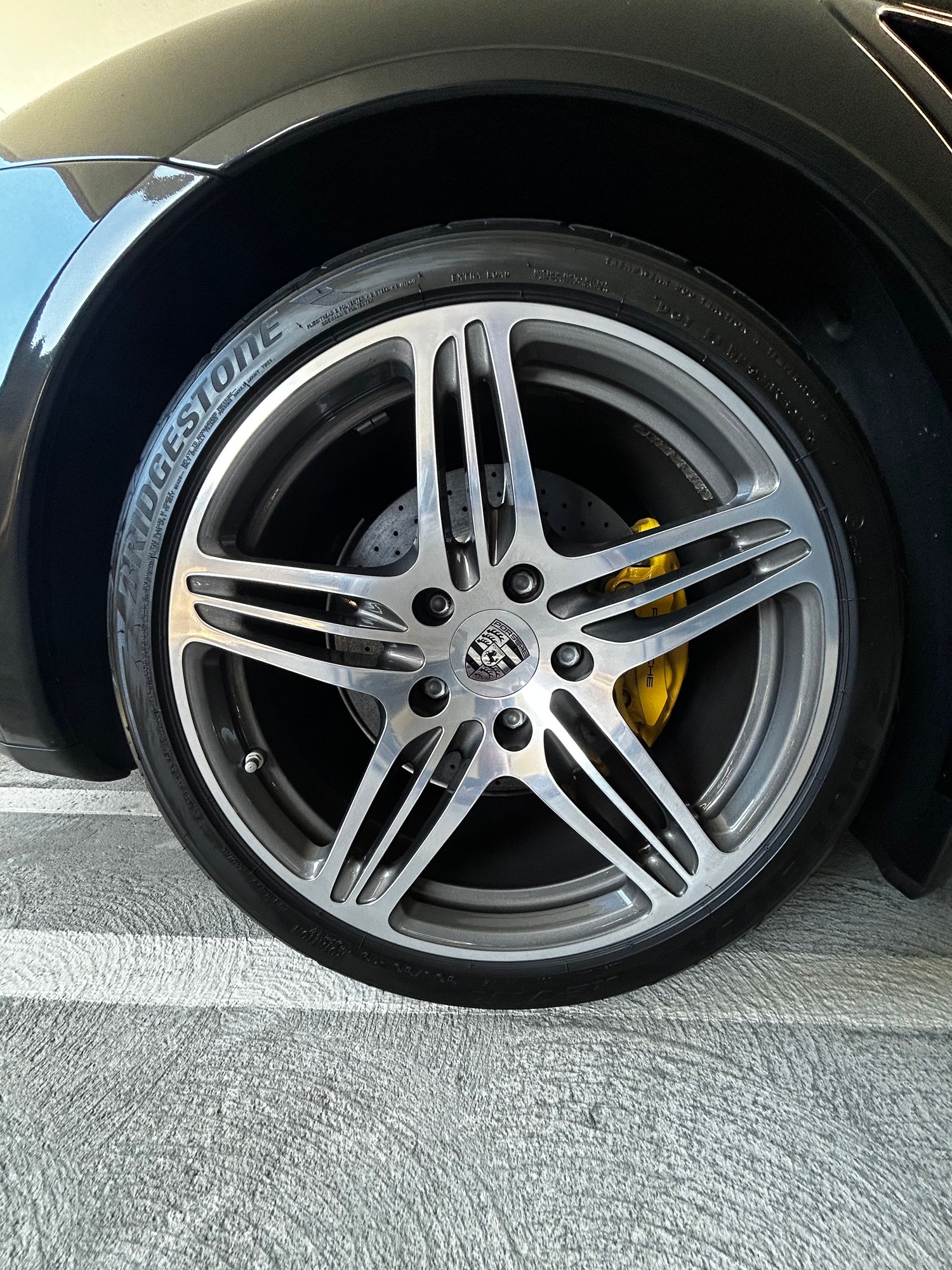 2009 Porsche 911 - Rare low mileage 2009 Turbo Coupe with 6speed and PCCBs - New - VIN WP0AD29959S766118 - 32,250 Miles - 6 cyl - AWD - Manual - Coupe - Black - Irvine, CA 92618, United States