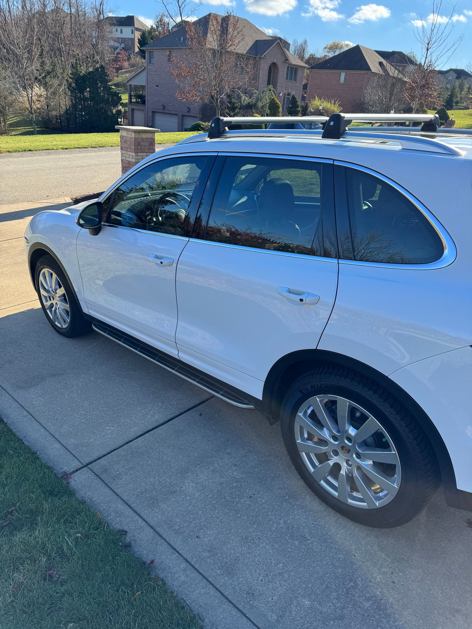 2013 Porsche Cayenne - 2013 Porsche Cayenne Diesel - RARE w/ air suspension + PASM and more - recent maint. - Used - VIN WP1AF2A28DLA38089 - 108,400 Miles - 6 cyl - AWD - Automatic - SUV - White - Pittsburgh, PA 15367, United States