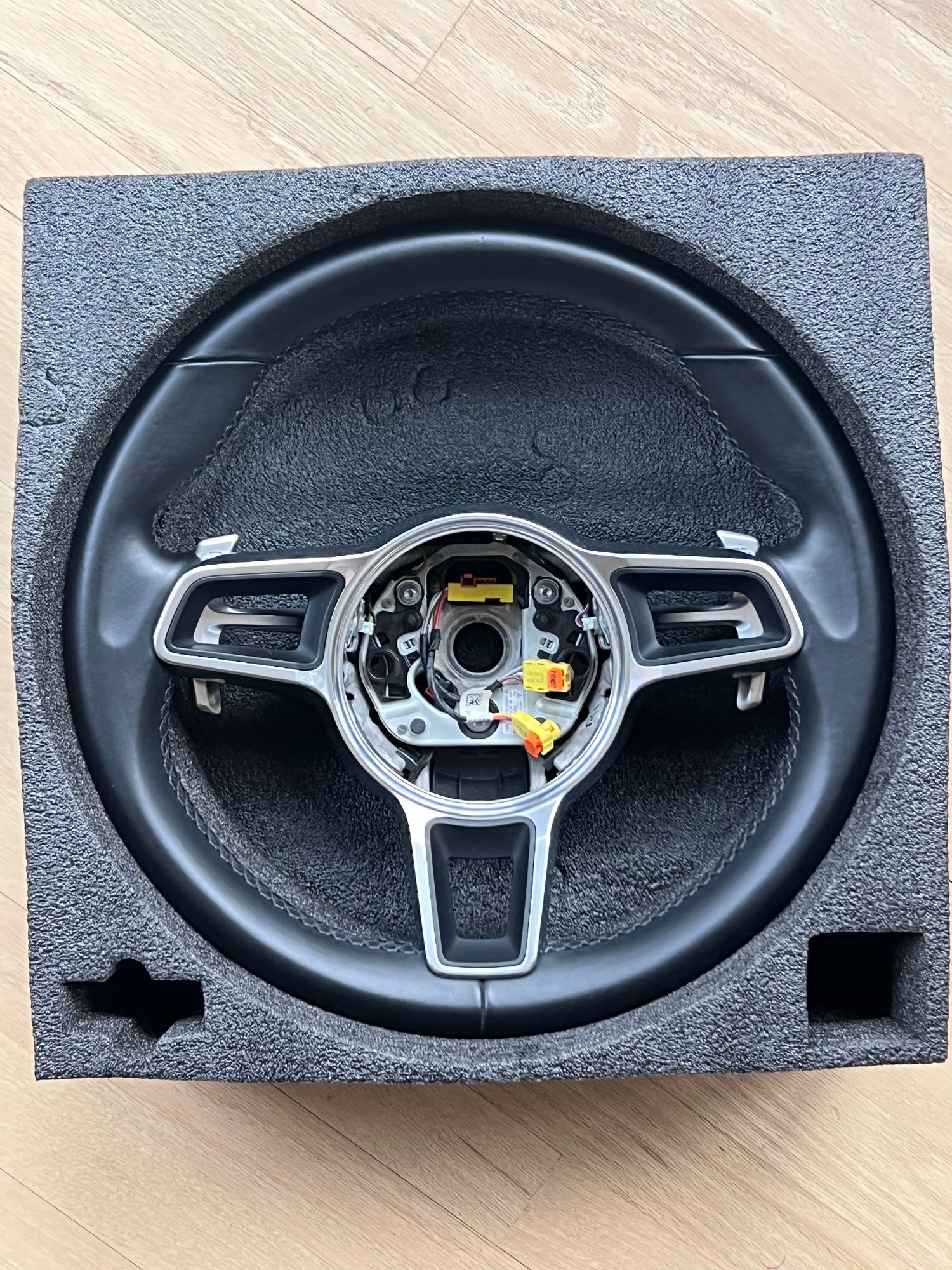 Steering/Suspension - 991.2 PDK Steering Wheel-Excellent - Used - 2015 to 2019 Porsche 911 - Chicago, IL 60646, United States