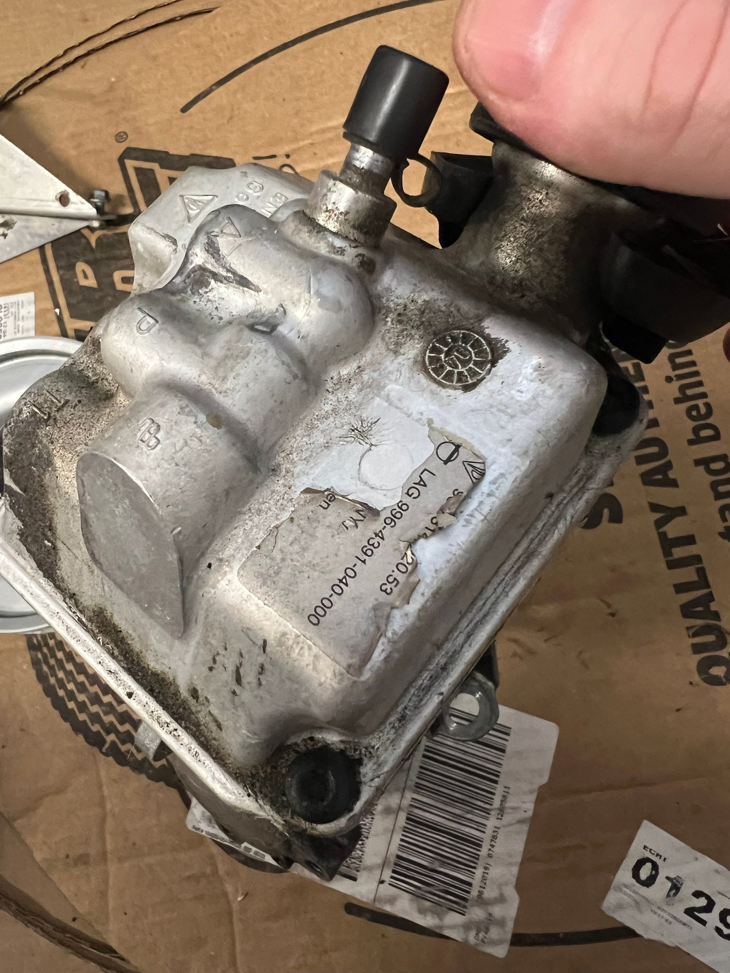 2004 Porsche GT3 - 996 GT3 power steering pump and reservoir - Accessories - $700 - Tampa, FL 33603, United States