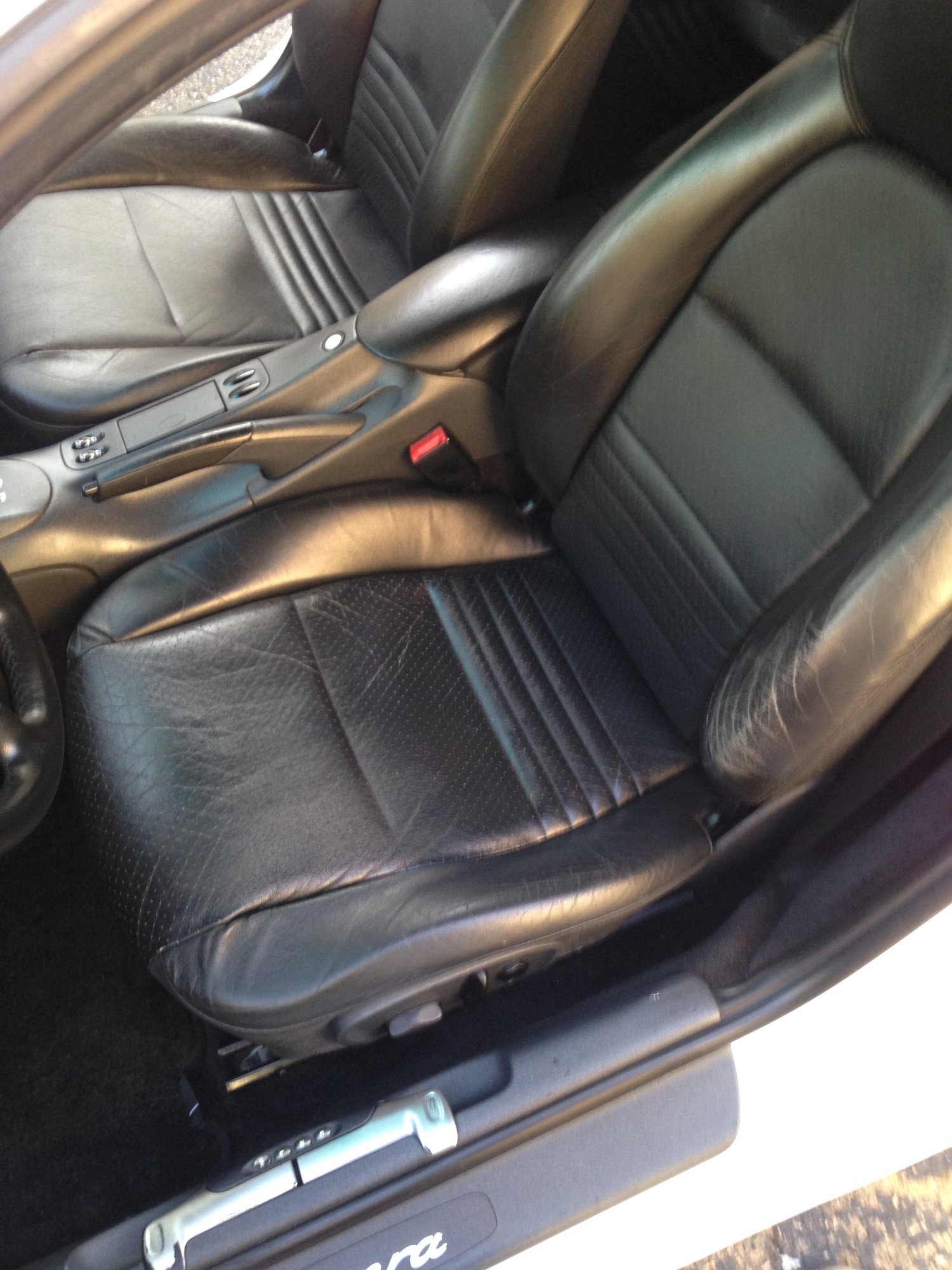 1999 Porsche 911 - 1999 Porsche 911 Carrera, Tiptronic - Used - VIN WP0AA2995XS621277 - 151,249 Miles - 6 cyl - 2WD - Automatic - Coupe - White - Hanover, MA 02339, United States