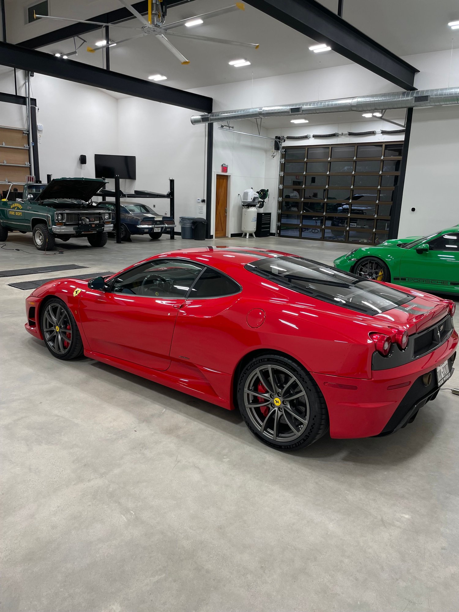 2009 Ferrari F430 - 2009 430 Scuderia - Used - VIN ZFFKW64A690167023 - 2,600 Miles - 8 cyl - 2WD - Automatic - Coupe - Red - Dfw, TX 75207, United States