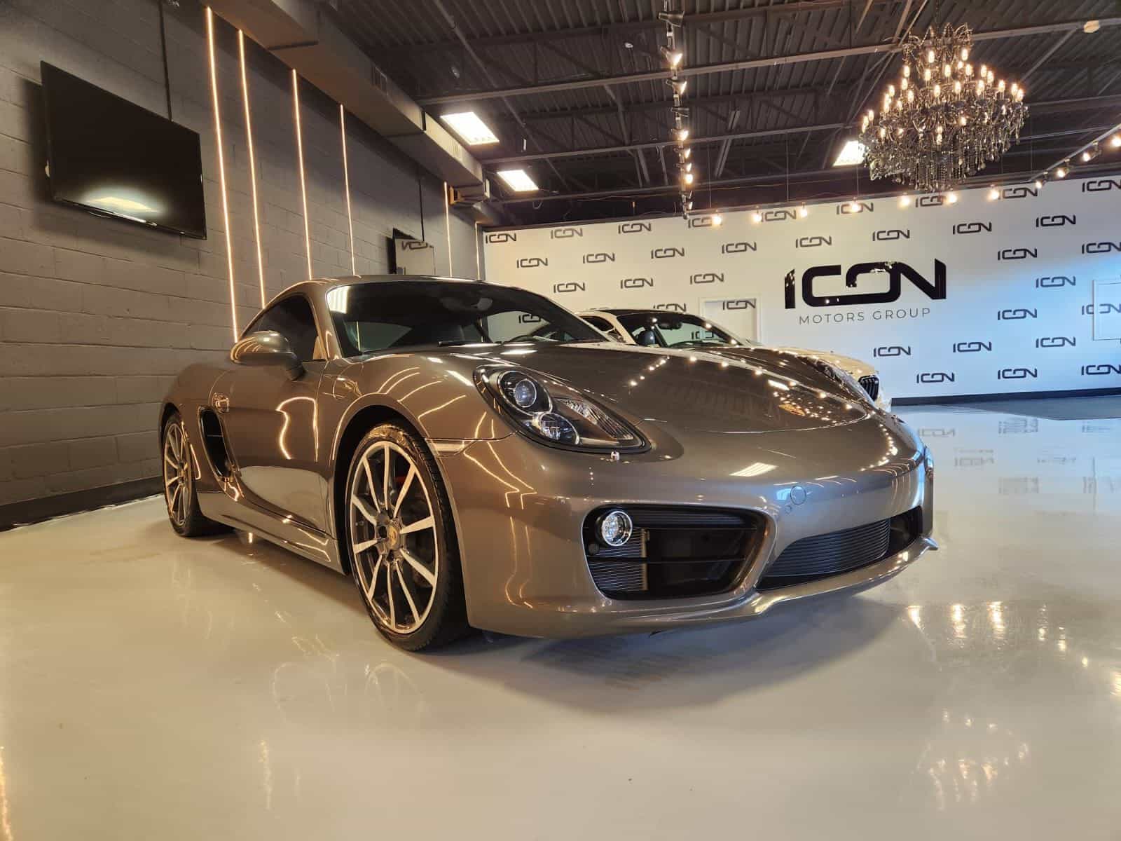 2015 Porsche Cayman - 10k mile 981 Cayman S PDK - Used - VIN WP0AB2A85FK184900 - 10,182 Miles - 6 cyl - 2WD - Automatic - Coupe - Gray - Boston, MA 02155, United States