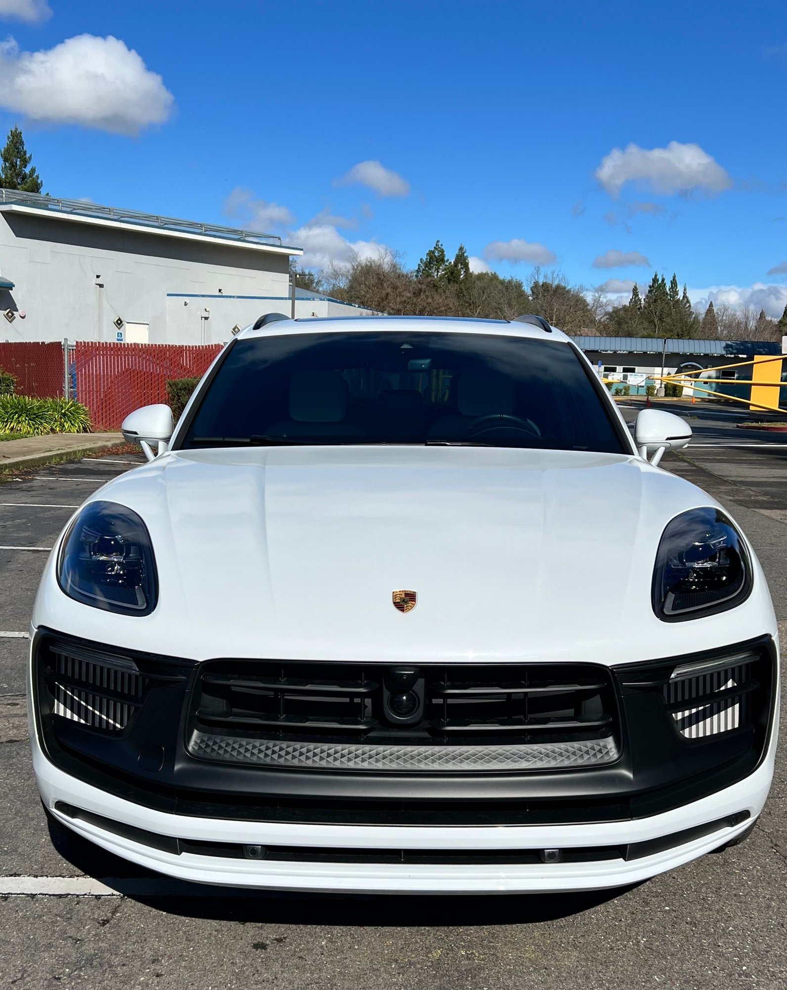 2023 Porsche Macan - 2023 Porsche Macan GTS , Showroom condition - Used - VIN Wp1af2a51plb58606 - 2,475 Miles - 6 cyl - AWD - Automatic - SUV - White - Sacramento, CA 95670, United States