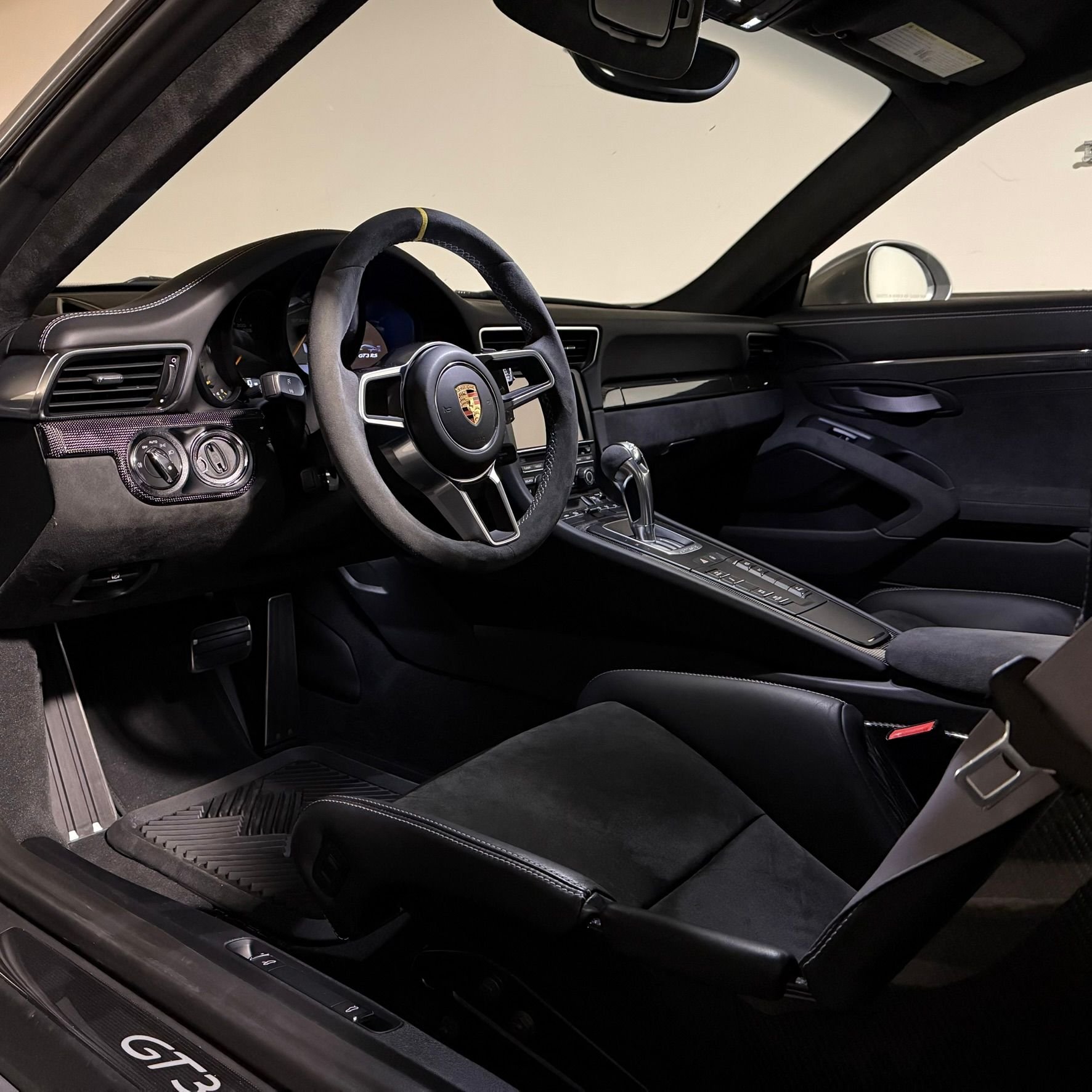 2016 Porsche 911 - 2016 GT3 RS - Used - VIN WP0AF2A98GS193248 - 9,300 Miles - 6 cyl - 2WD - Automatic - Coupe - Silver - San Francisco, CA 94131, United States