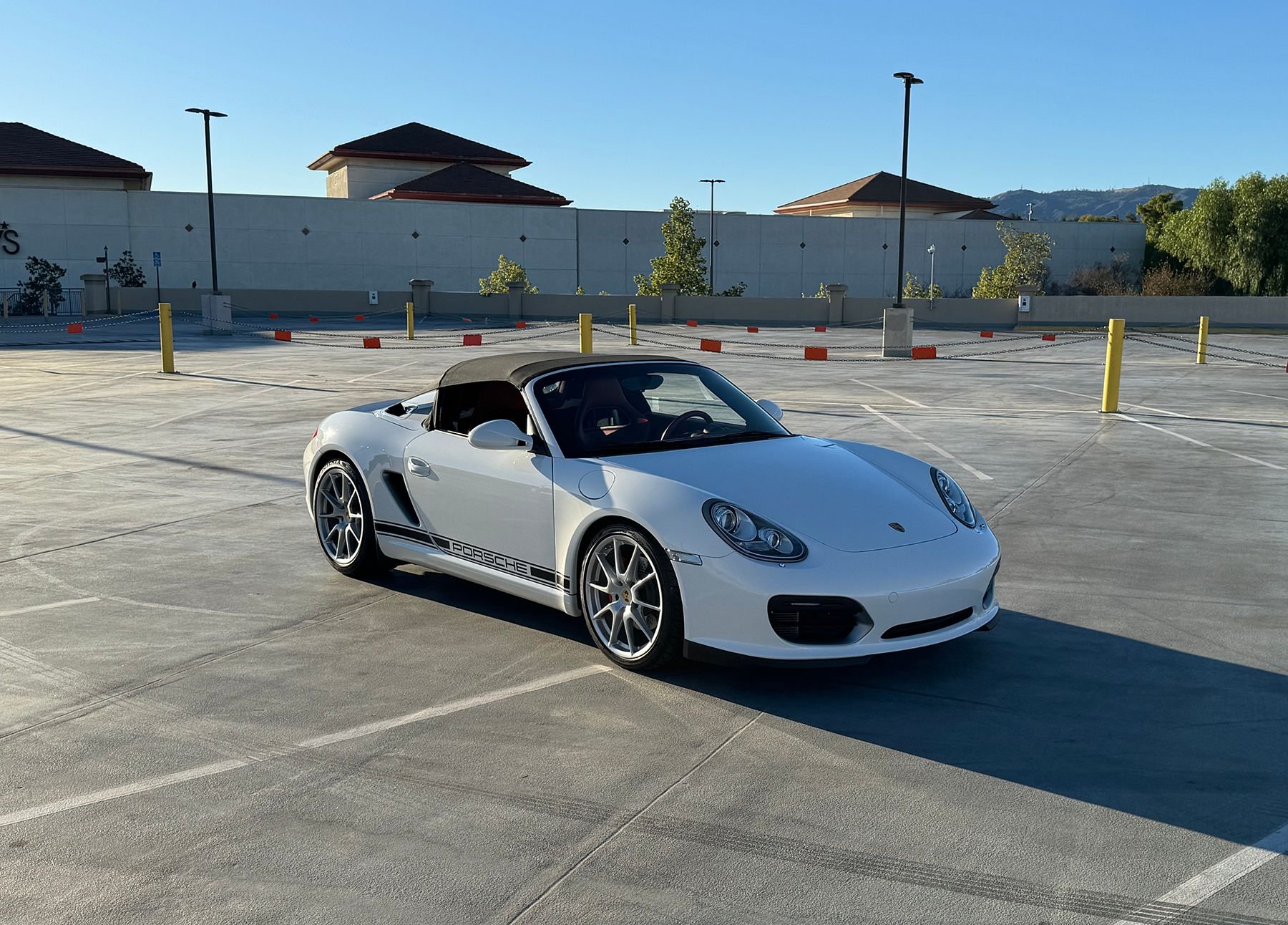 2011 Porsche Boxster - 2011 Boxster Spyder for sale - white on red manual w/ carbon buckets 15.8k miles - Used - VIN wp0cb2a88bs745559 - 15,800 Miles - 6 cyl - 2WD - Manual - Convertible - White - Santa Clarita, CA 91355, United States