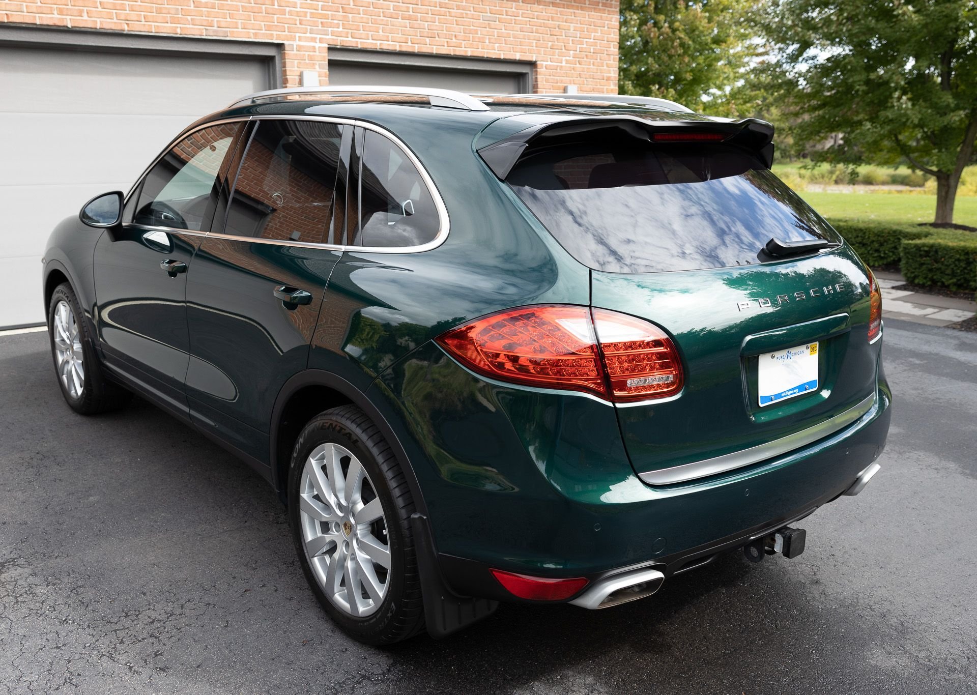 2014 Porsche Cayenne - Probably the highest spec best condition Cayenne Diesel for sale - Used - VIN WP1AF2A21ELA34595 - 138,000 Miles - 6 cyl - AWD - Automatic - SUV - Other - Ann Arbor, MI 48103, United States