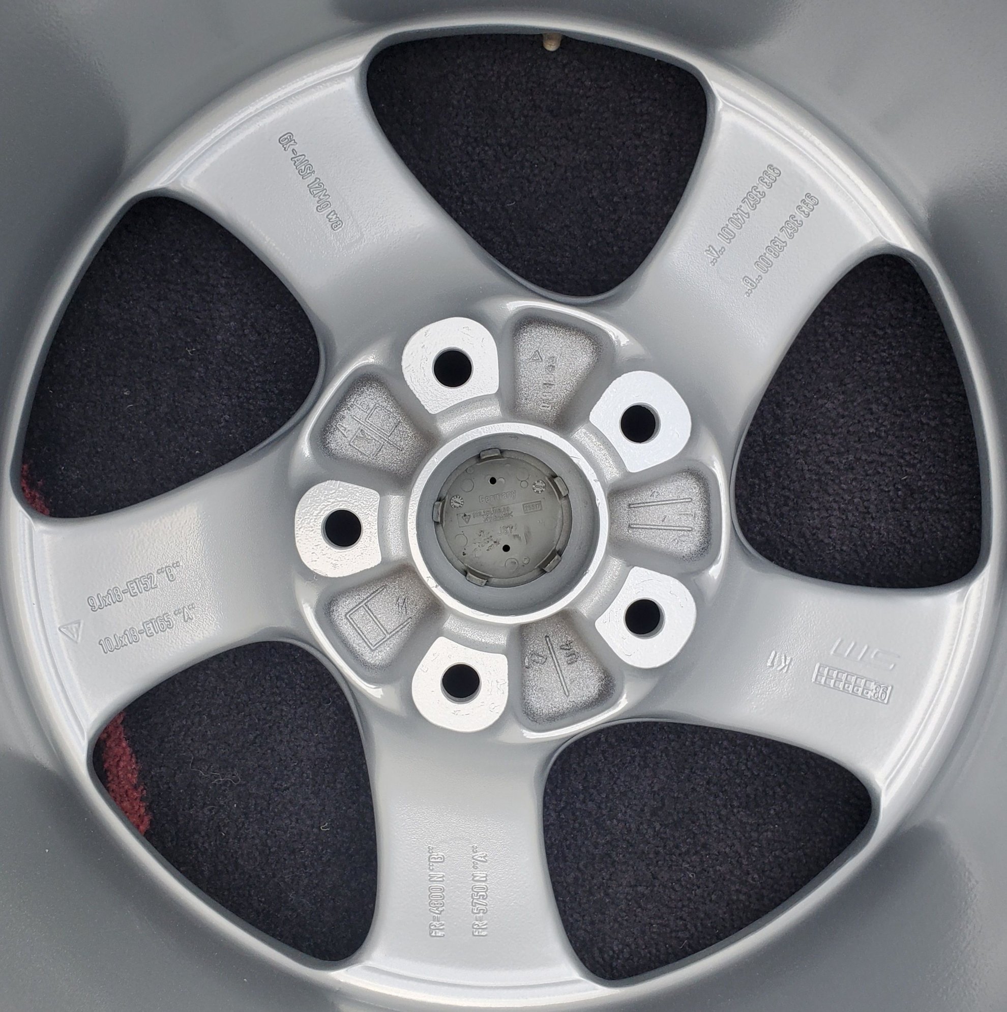 Wheels and Tires/Axles - Just restored! Porsche 993 Turbo Twist Hollow Spoke Wheels 7.5x18 10x18 Narrow Body - Used - 1995 to 2005 Porsche 911 - Los Angeles, CA 90032, United States