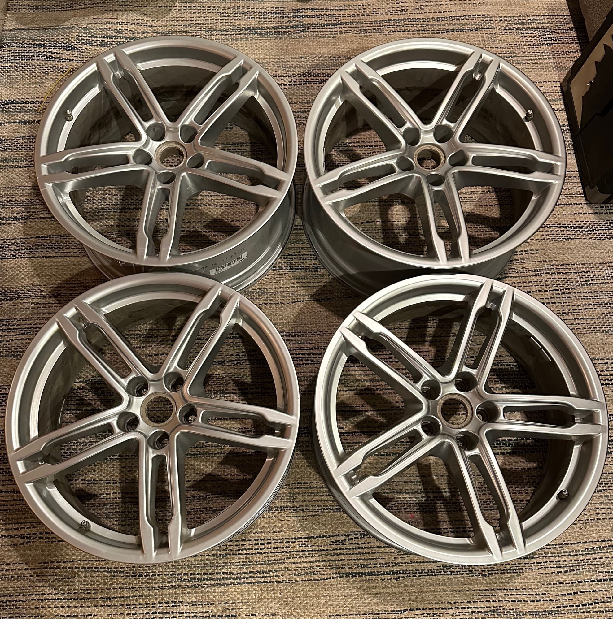 2020 Porsche Cayenne - 19" OEM Porsche Macan Turbo Wheels - Excellent - Macan Turbo S GTS 95B - Wheels and Tires/Axles - $950 - Plymouth, MN 55447, United States