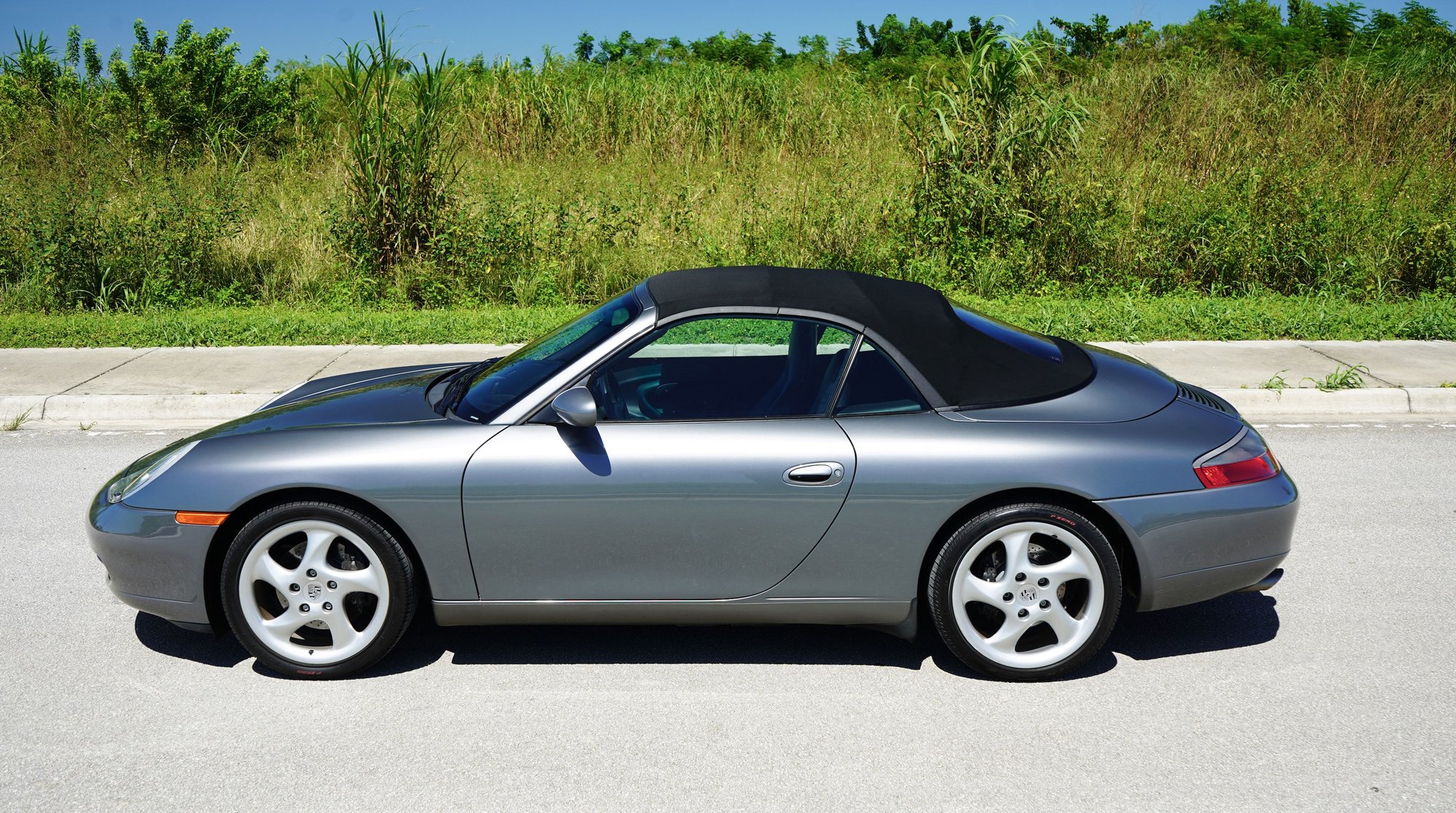 2001 Porsche 911 - 2001 Porsche Carrera Cabriolet - Hardtop, 6 Speed - Used - VIN WP0CA29971S652076 - 45,600 Miles - 6 cyl - 2WD - Manual - Convertible - Gray - Miami, FL 33186, United States