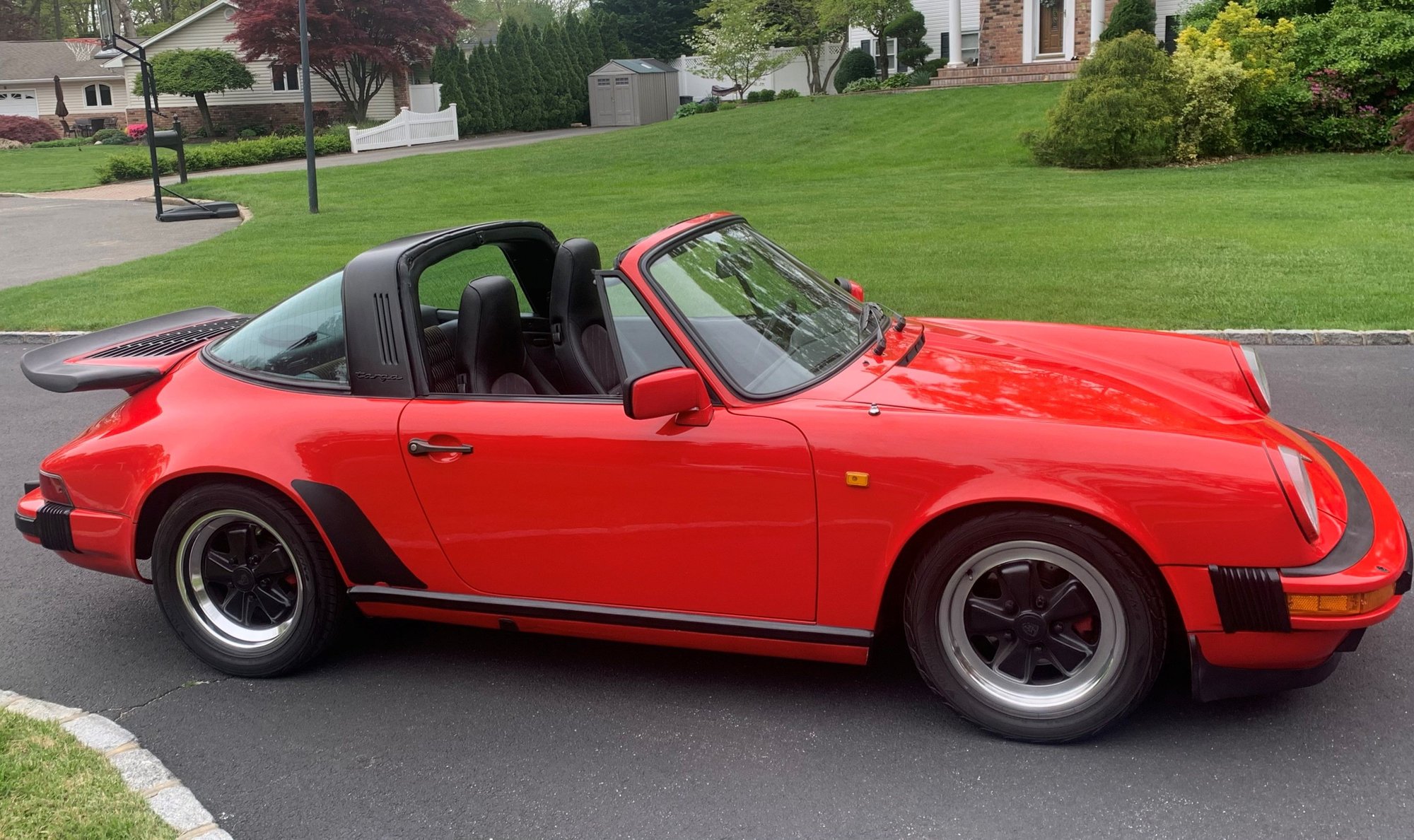 1984 Porsche 911 - 1984 Porsche 911 Targa ROW (Rest of World) - Used - VIN WP0ZZZ91ZES140631 - 140,000 Miles - 6 cyl - 2WD - Manual - Coupe - Red - Commack, NY 11725, United States