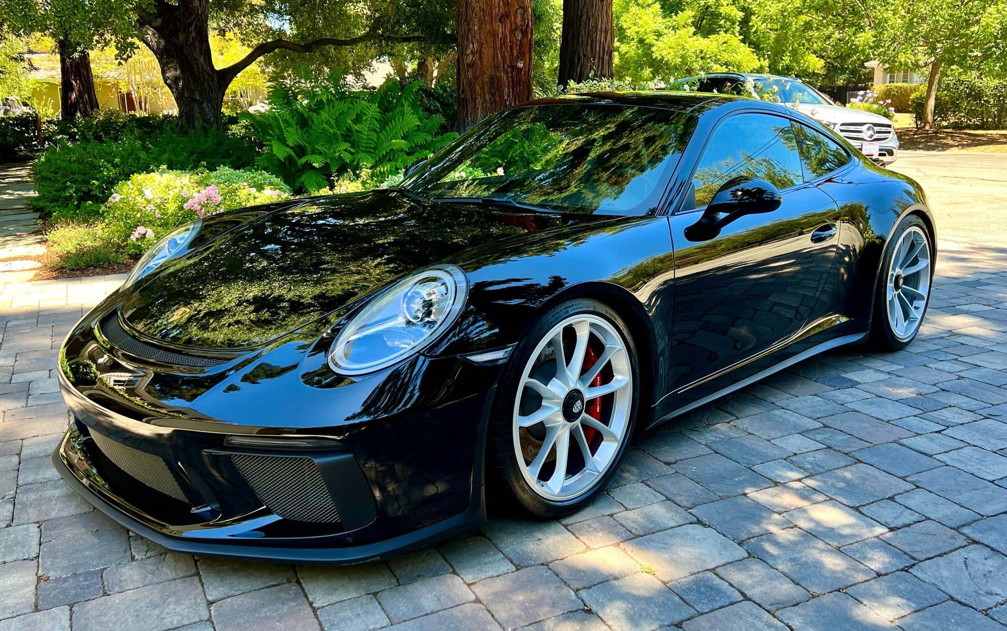 2019 Porsche GT3 - 2019 Porsche GT3 Touring. 4K Miles. Meticulously Maintained. Factory Warranty. - Used - VIN WP0AC2A9XKS149401 - 4,000 Miles - 6 cyl - 2WD - Manual - Coupe - Black - Los Altos Hills, CA 94022, United States