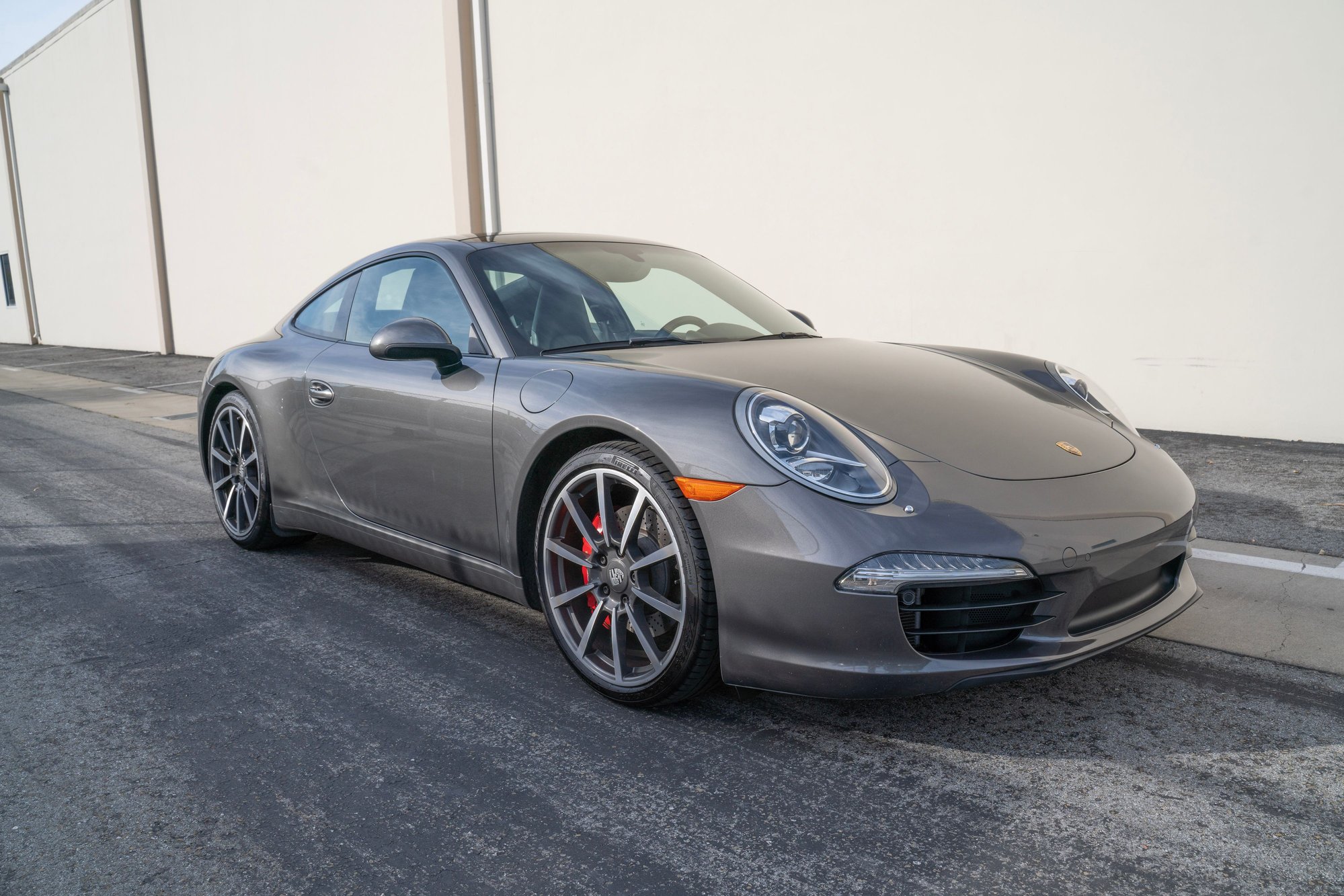 2013 Porsche 911 - 2013 Porsche 911 Carrera S *Sport Chrono Package* - Used - VIN WP0AB2A91DS122254 - 67,131 Miles - 6 cyl - 2WD - Automatic - Coupe - Gray - Gilroy, CA 95020, United States