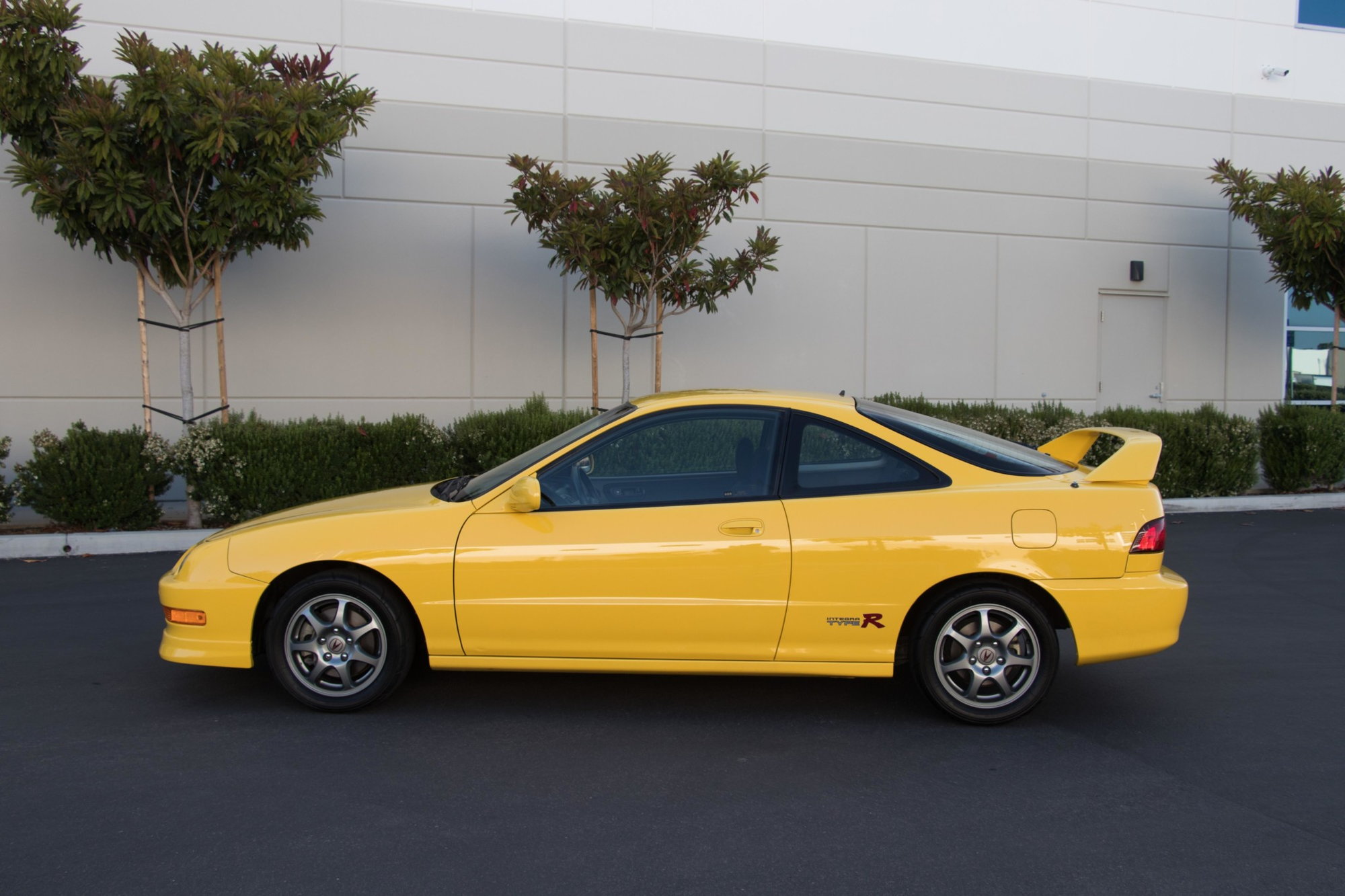 2000 Acura Integra - 2000 Acura Integra Type R *Phoenix Yellow, 47k miles, 3 Owners, original paint* - Used - VIN JH4DC2314YS005225 - 47,000 Miles - 4 cyl - 2WD - Manual - Hatchback - Yellow - Fountain Valley, CA 92708, United States