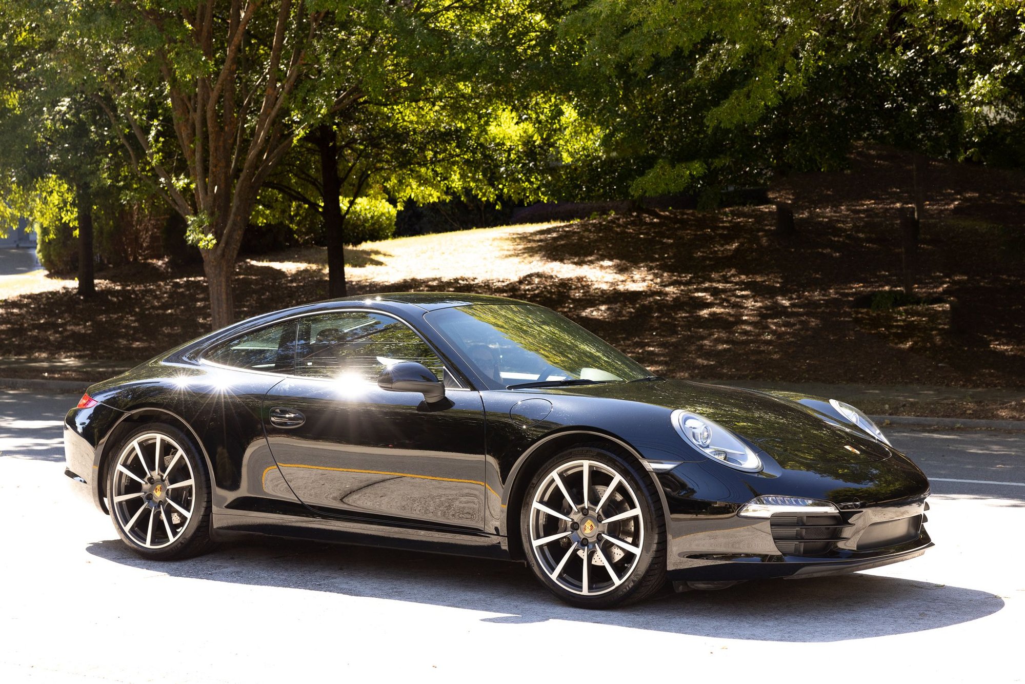 2015 Porsche 911 - 2015 911 Carrera coupe manual, 19k miles - Used - VIN WP0AA2A90FS100106 - 19,000 Miles - 6 cyl - 2WD - Manual - Coupe - Black - Atlanta, GA 30326, United States