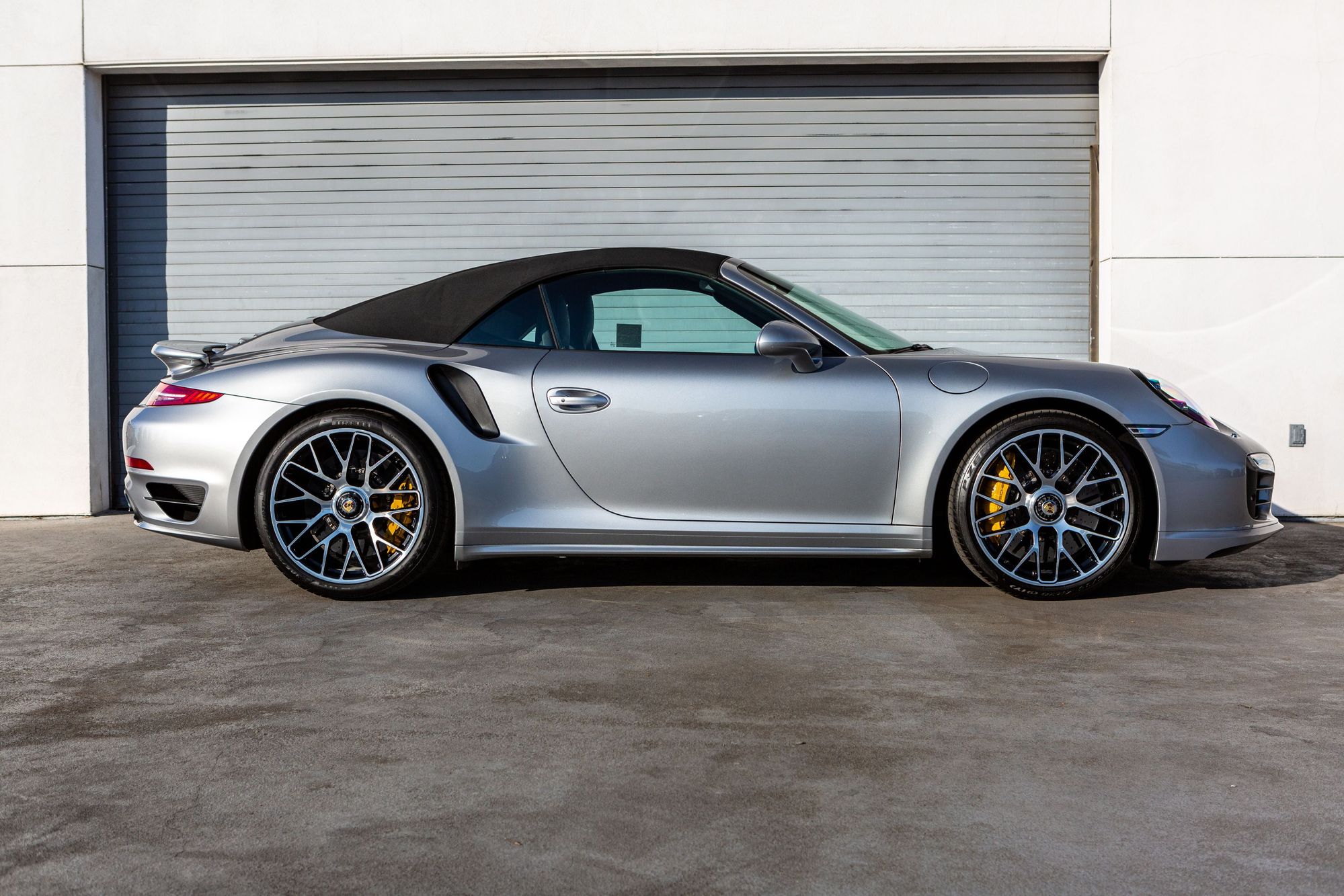 2016 Porsche 911 - 2700 Mile Turbo S w/ CPO *Flawless* - Used - VIN WP0CD2A93GS178266 - 2,684 Miles - 6 cyl - AWD - Automatic - Convertible - Silver - Fresno, CA 93650, United States