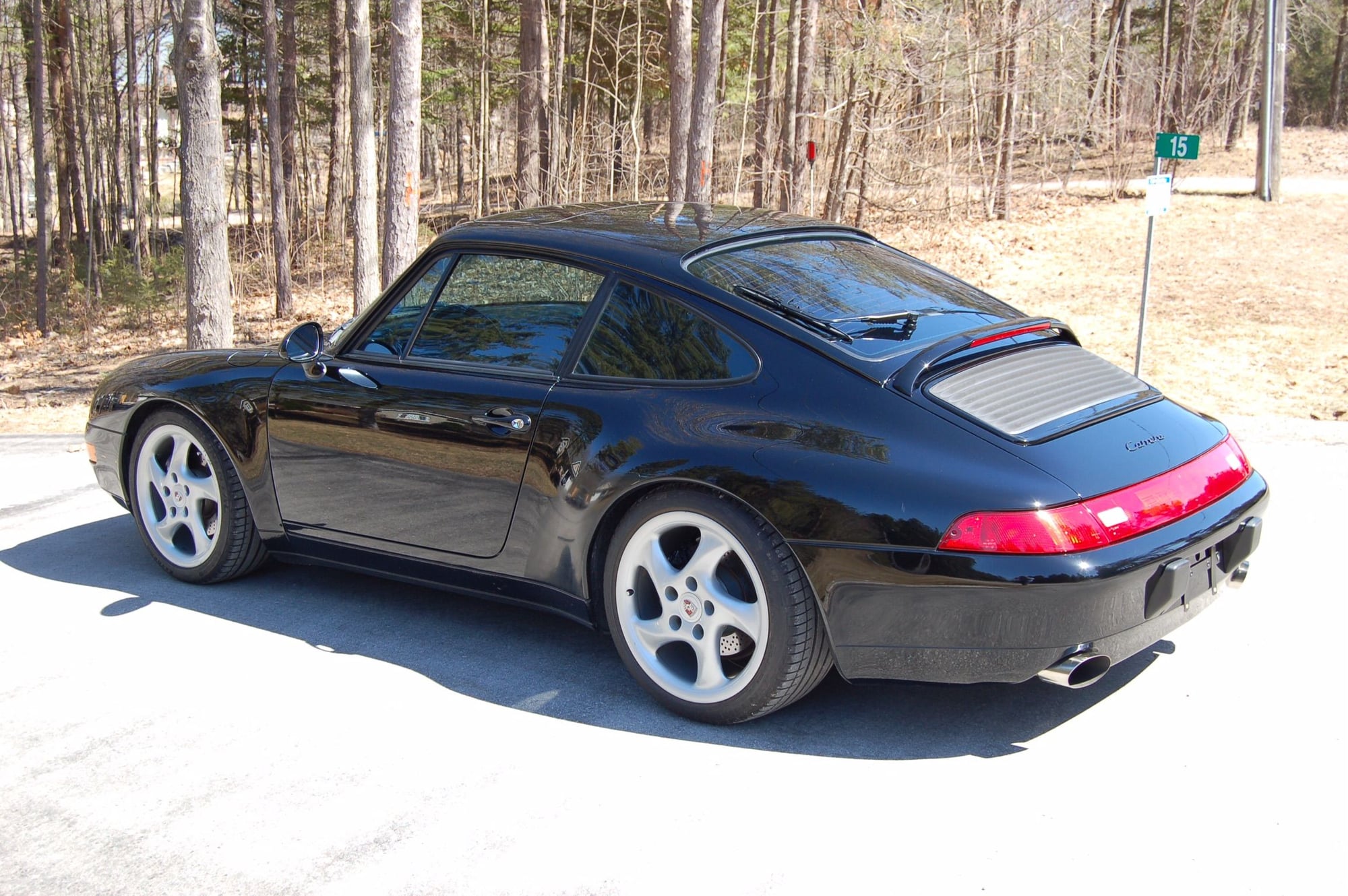 1995 Porsche 911 - 1995 Porsche Carrera 911 ( 993 C2 ) - Used - VIN WP00AA2997SS32063 - 2WD - Manual - Coupe - Black - Bethany, ON L0A1A0, Canada