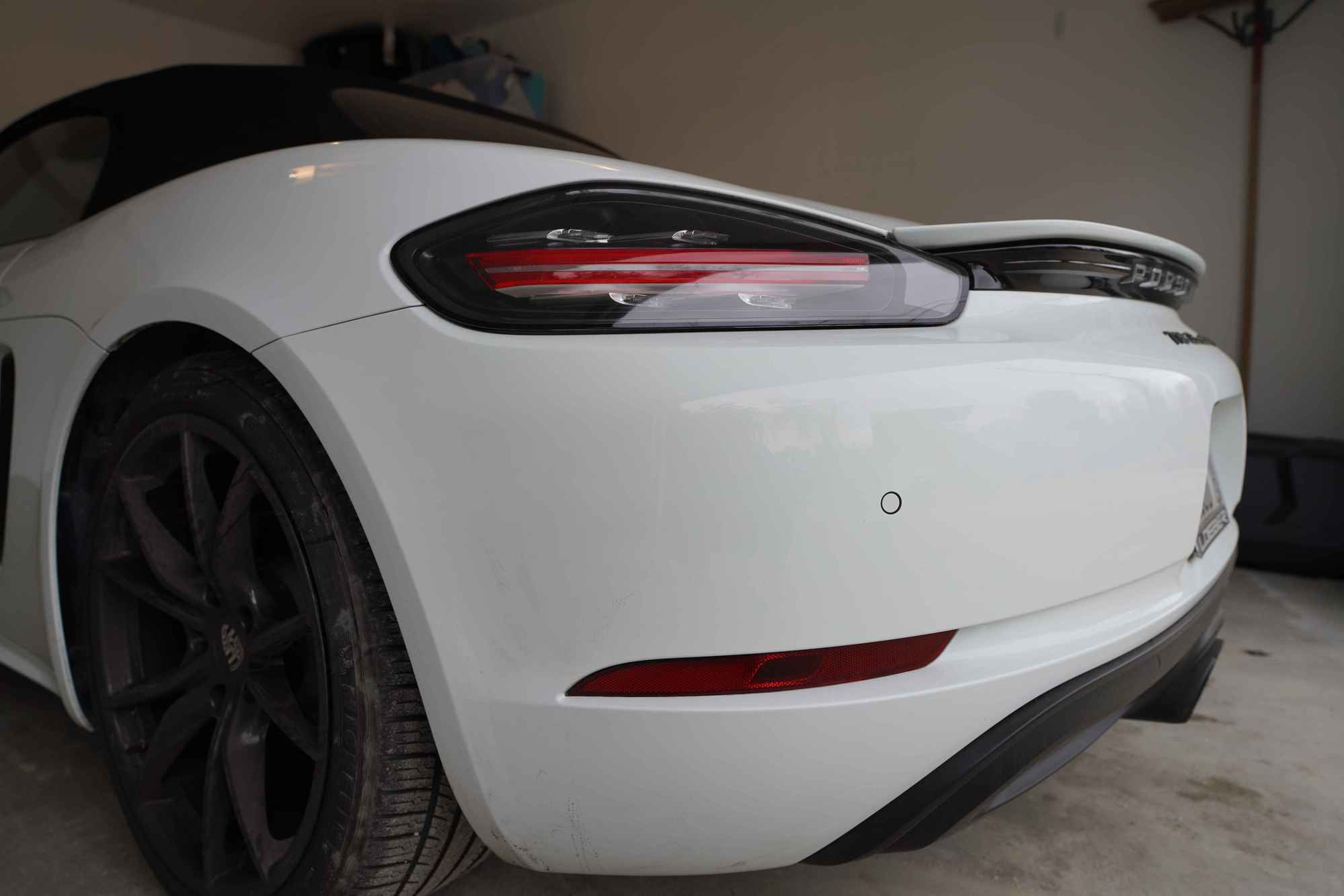 2021 Porsche 718 Boxster - 2021 Porsche 718 Boxster T 6-Speed Manual Transmission - Used - VIN WP0CA2A8XMS210416 - 31,000 Miles - 4 cyl - 2WD - Manual - Convertible - White - Boise, ID 83706, United States