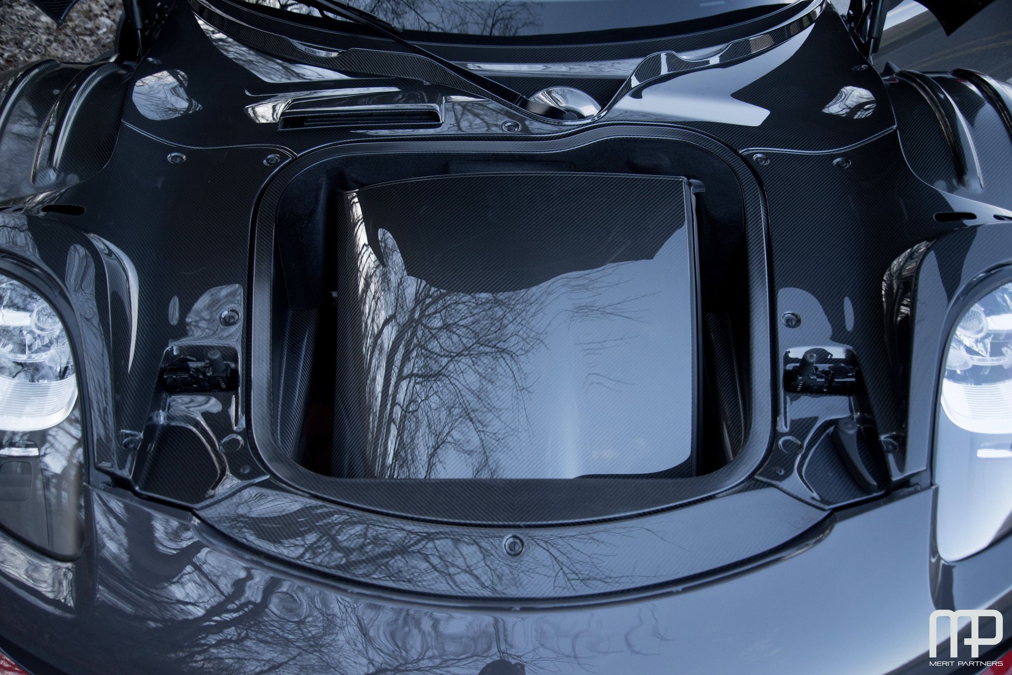 2015 Porsche 918 Spyder - 2015 Porsche 918 Spyder Weissach Paint to Sample Grey / Black - Used - VIN WP0CA2A18FS800829 - 4,873 Miles - Atlanta, GA 30360, United States