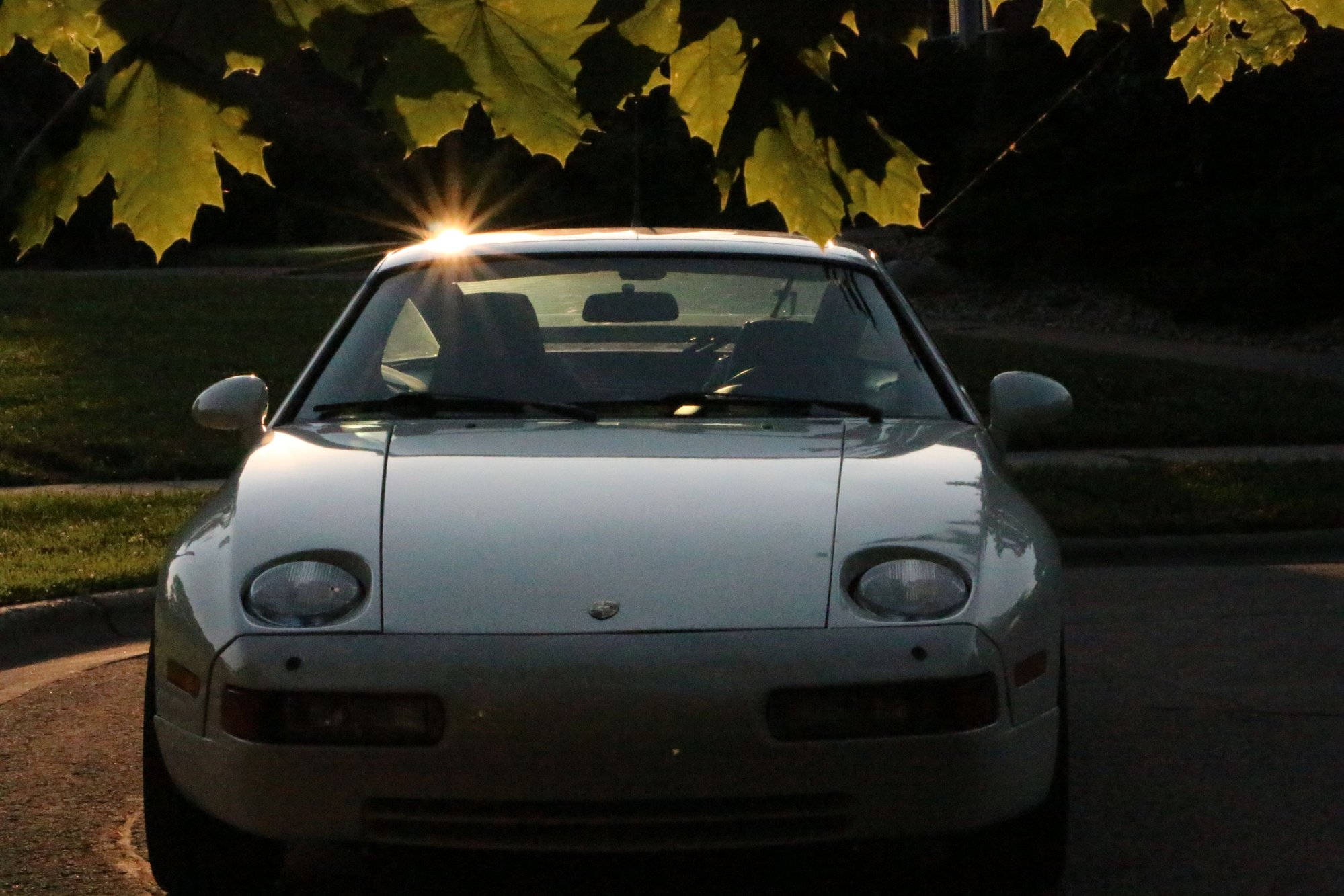 1990 Porsche 928 - Porsche 928 S4 1990 Manual! Low miles!! Excellent Driver!!! - Used - VIN WP0JB2924LS860376 - 72,625 Miles - 8 cyl - 2WD - Manual - Coupe - White - Madison, WI 53715, United States