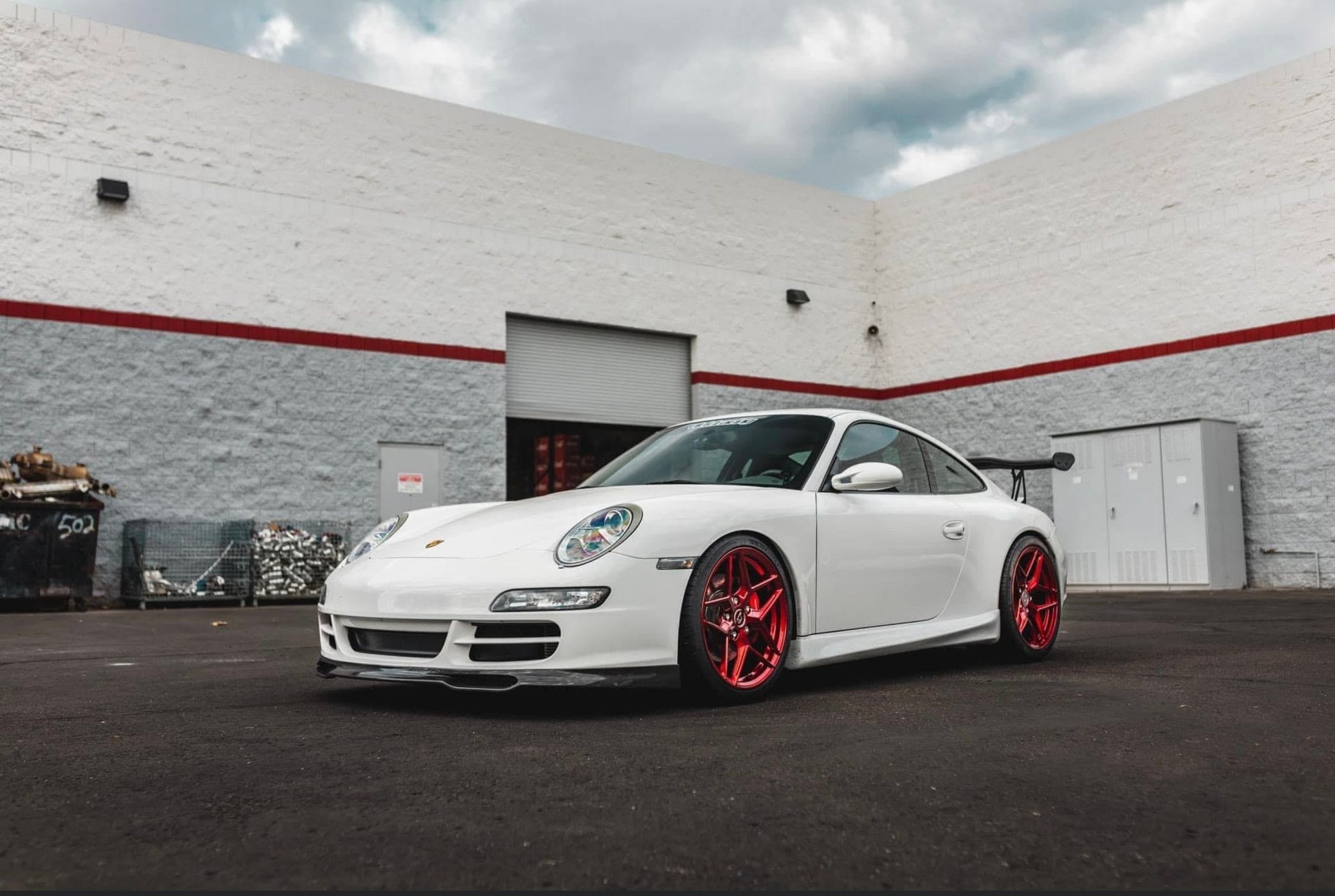 2006 Porsche 911 - Modified 2006 C2S 997.1 6spd - Used - VIN WP0AB29936S742997 - 6 cyl - 2WD - Manual - Coupe - White - Gilbert, AZ 85298, United States