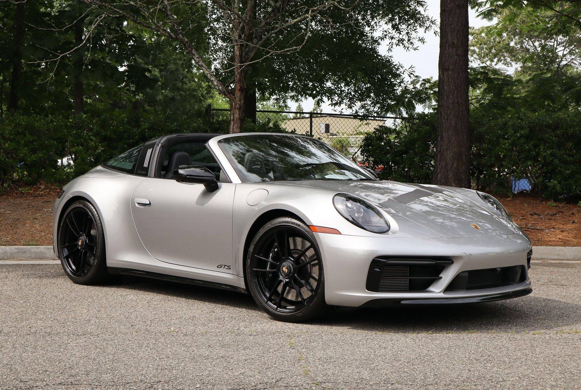 2022 Porsche 911 - 2022 Porsche 911 Targa 4 GTS-Porsche Certified - Used - VIN WP0BB2A9XNS231835 - 6,278 Miles - 6 cyl - AWD - Automatic - Convertible - Silver - Richmond, VA 23113, United States