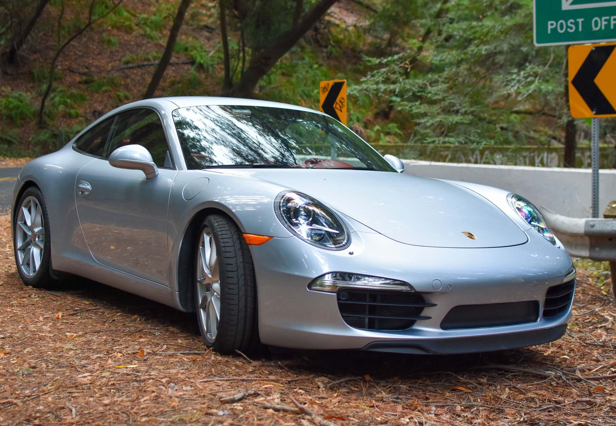 2014 Porsche 911 - 2014 Porsche 911 Carrera S Low Miles, Great Options - Used - VIN WP0AB2A93ES122709 - 24,500 Miles - 6 cyl - 2WD - Automatic - Coupe - Silver - San Francisco, CA 94109, United States