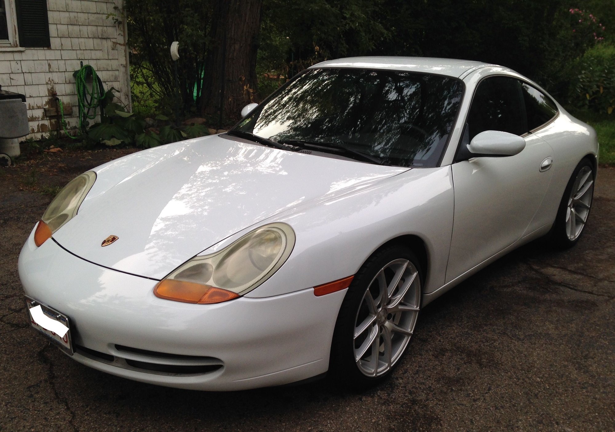 1999 Porsche 911 - 1999 Porsche 911 Carrera, Tiptronic - Used - VIN WP0AA2995XS621277 - 151,249 Miles - 6 cyl - 2WD - Automatic - Coupe - White - Hanover, MA 02339, United States
