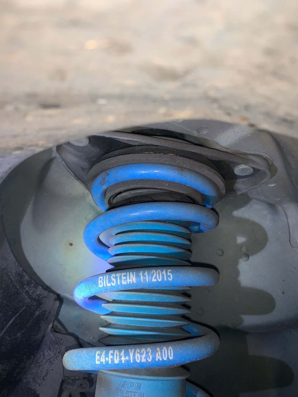 Front suspension clunking over bumps Rennlist Porsche Discussion Forums