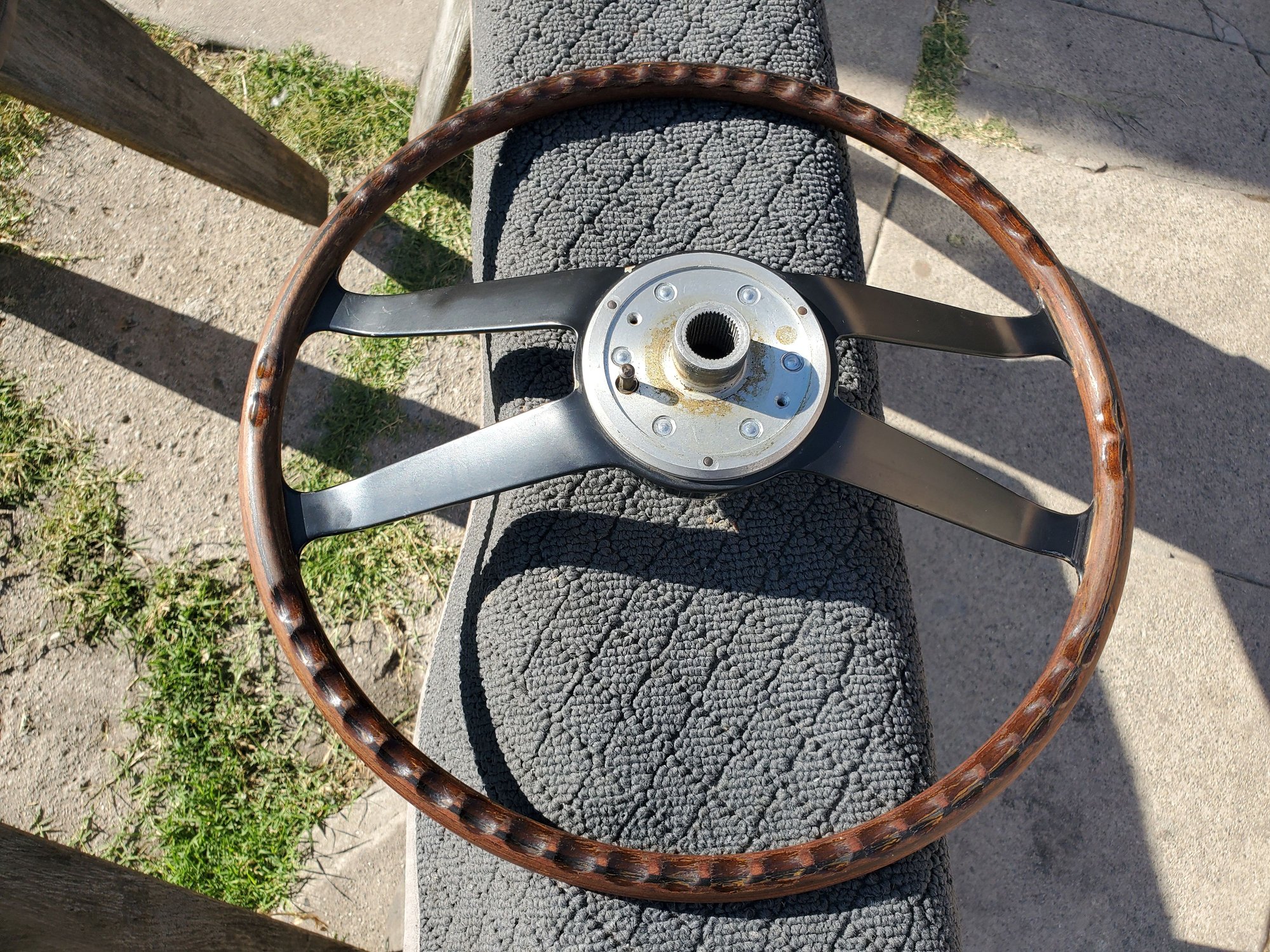 Steering/Suspension - Genuine 1965-1968 Porsche 911 912 VDM Wooden Steering Wheel With Hockey Puck - Used - 1965 to 1973 Porsche 911 - 1965 to 1969 Porsche 912 - Los Angeles, CA 90032, United States