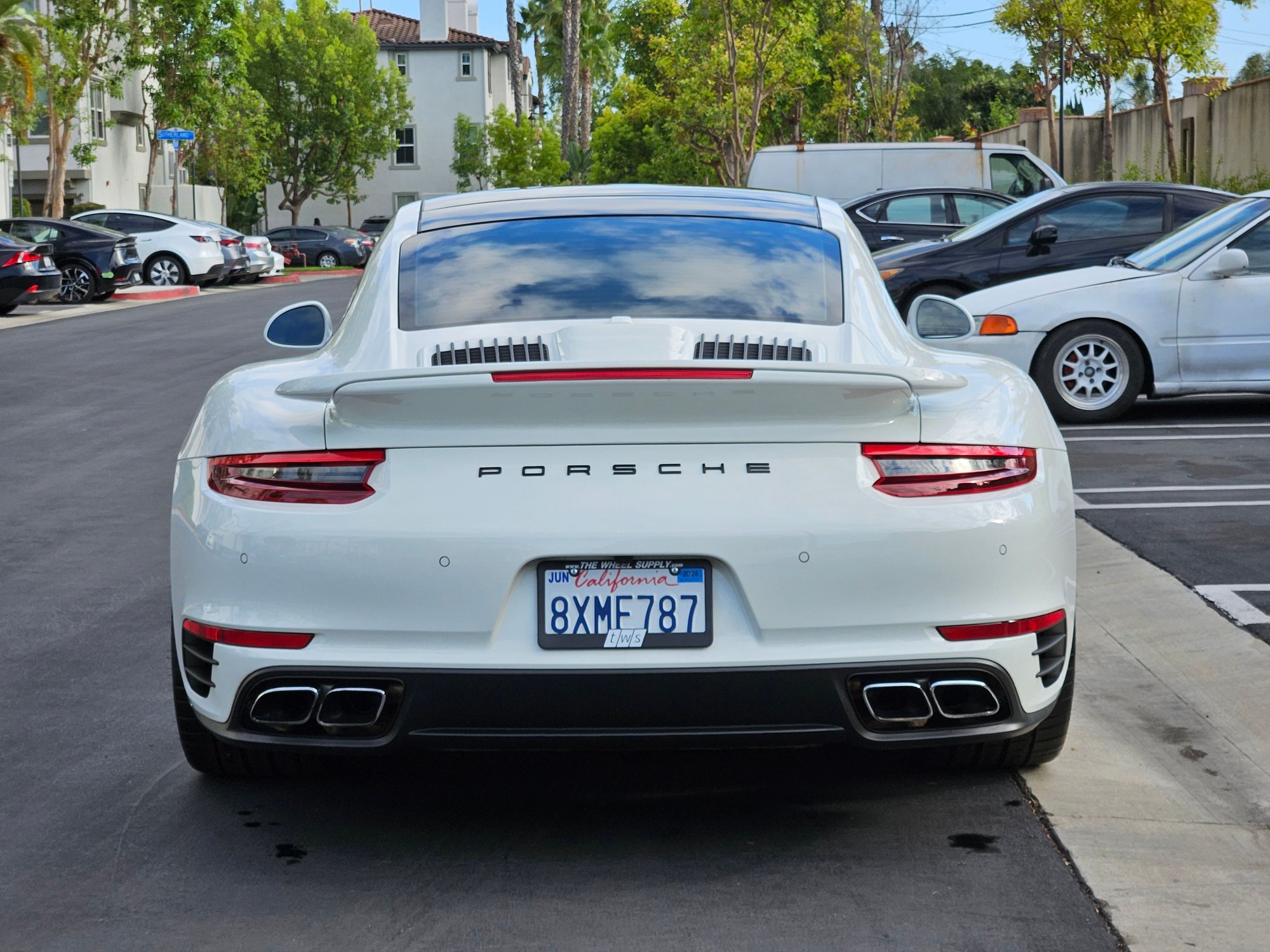 2018 Porsche 911 - 2018 Porsche 911 991.2 Turbo - Used - VIN WP0AD2A92JS156760 - 28,500 Miles - 6 cyl - AWD - Automatic - Coupe - White - Buena Park, CA 90621, United States