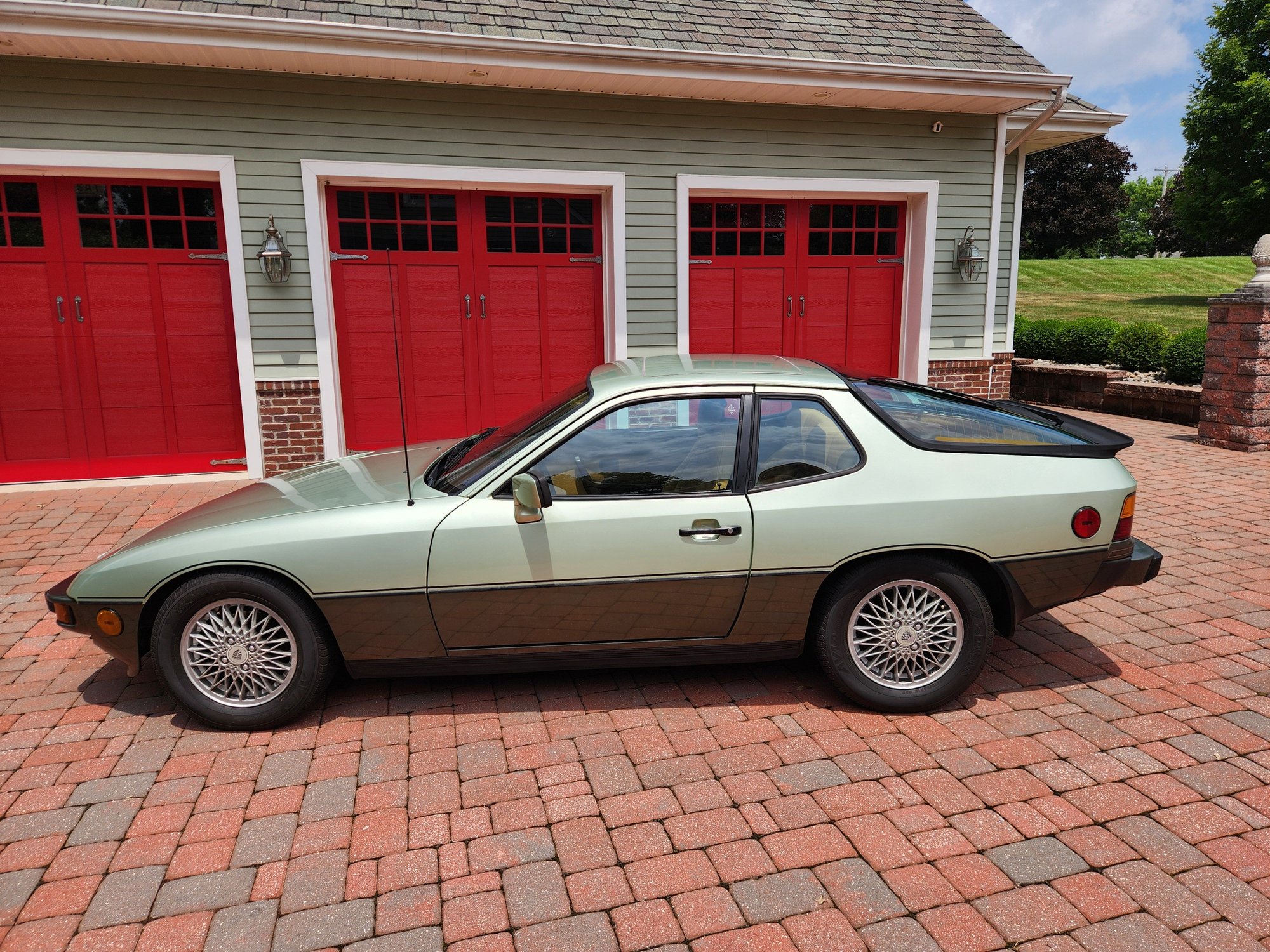 1980 Porsche 924 - 1980 Porsche 924 TURBO Original Paint Amazing 931 Runs and Drives Perfectly COLD A/C - Used - VIN 93A0152598 - 86,800 Miles - 4 cyl - 2WD - Manual - Hatchback - Other - Richboro, PA 18954, United States