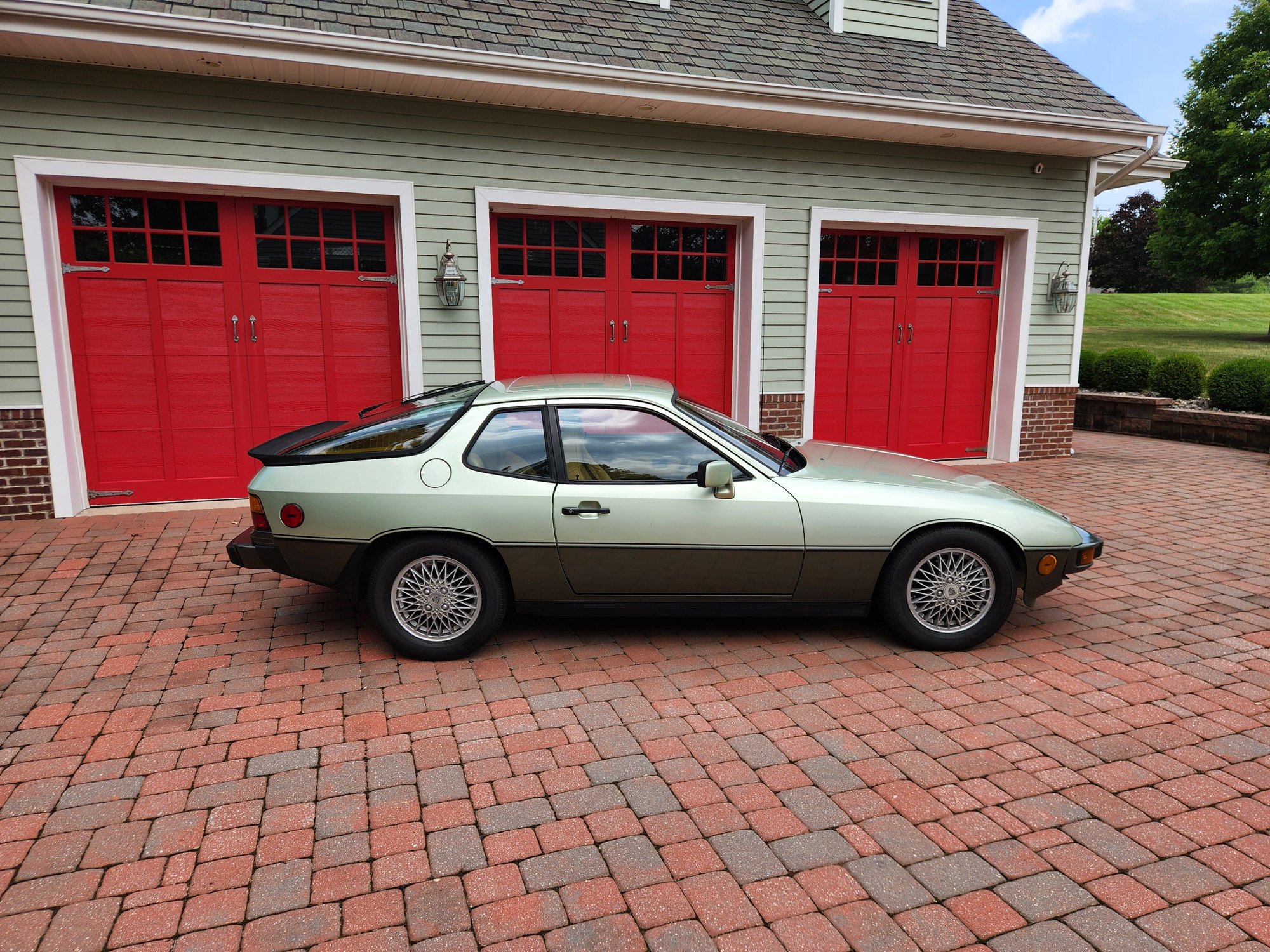 1980 Porsche 924 - 1980 Porsche 924 TURBO Original Paint Amazing 931 Runs and Drives Perfectly COLD A/C - Used - VIN 93A0152598 - 86,800 Miles - 4 cyl - 2WD - Manual - Hatchback - Other - Richboro, PA 18954, United States