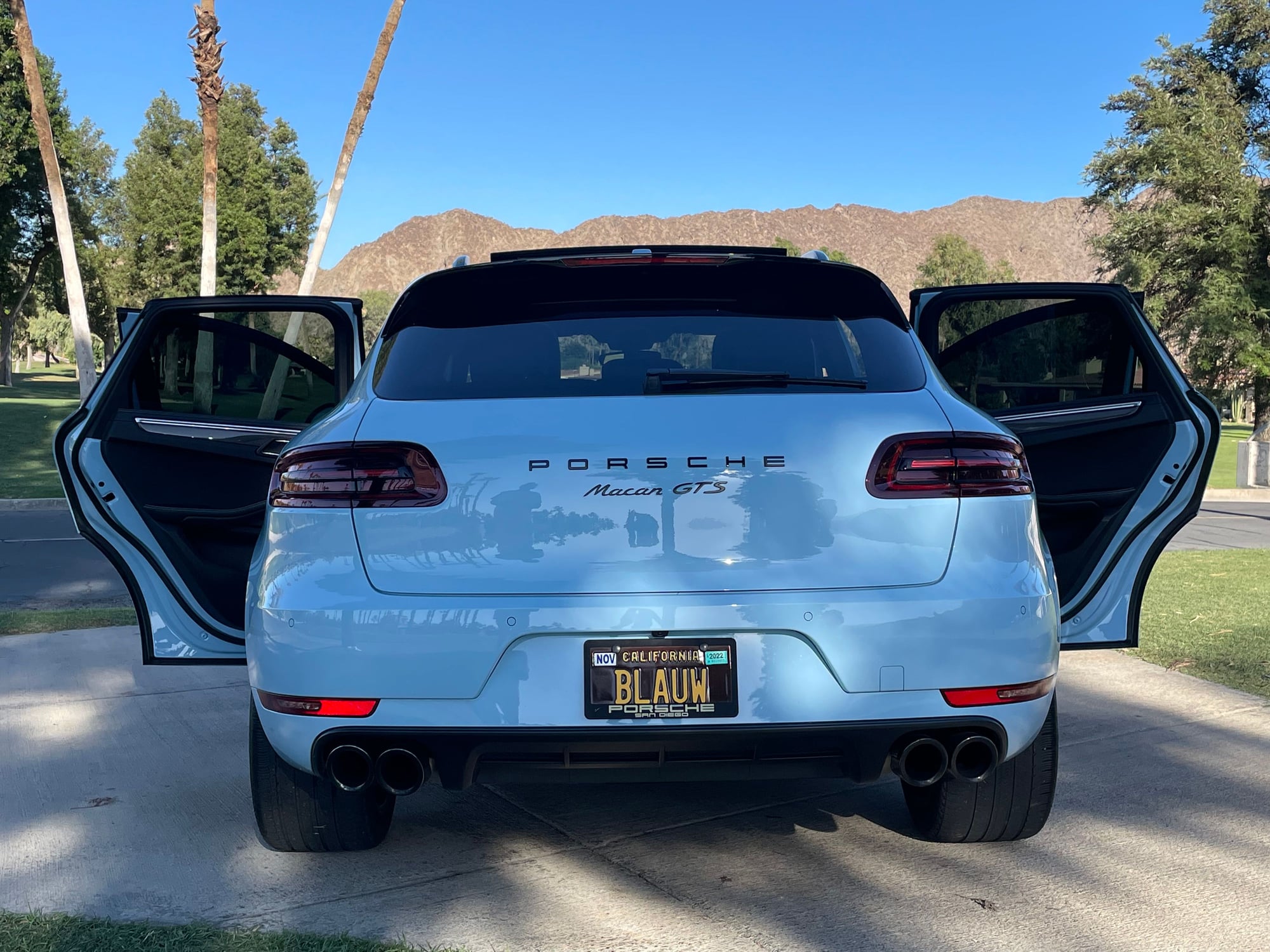 2018 Porsche Macan - 2018 Macan GTS in PTS Gulf Blue - Used - VIN WP1AG2A52JLB61213 - 34,500 Miles - 6 cyl - AWD - Automatic - SUV - Blue - Indian Wells, CA 92110, United States