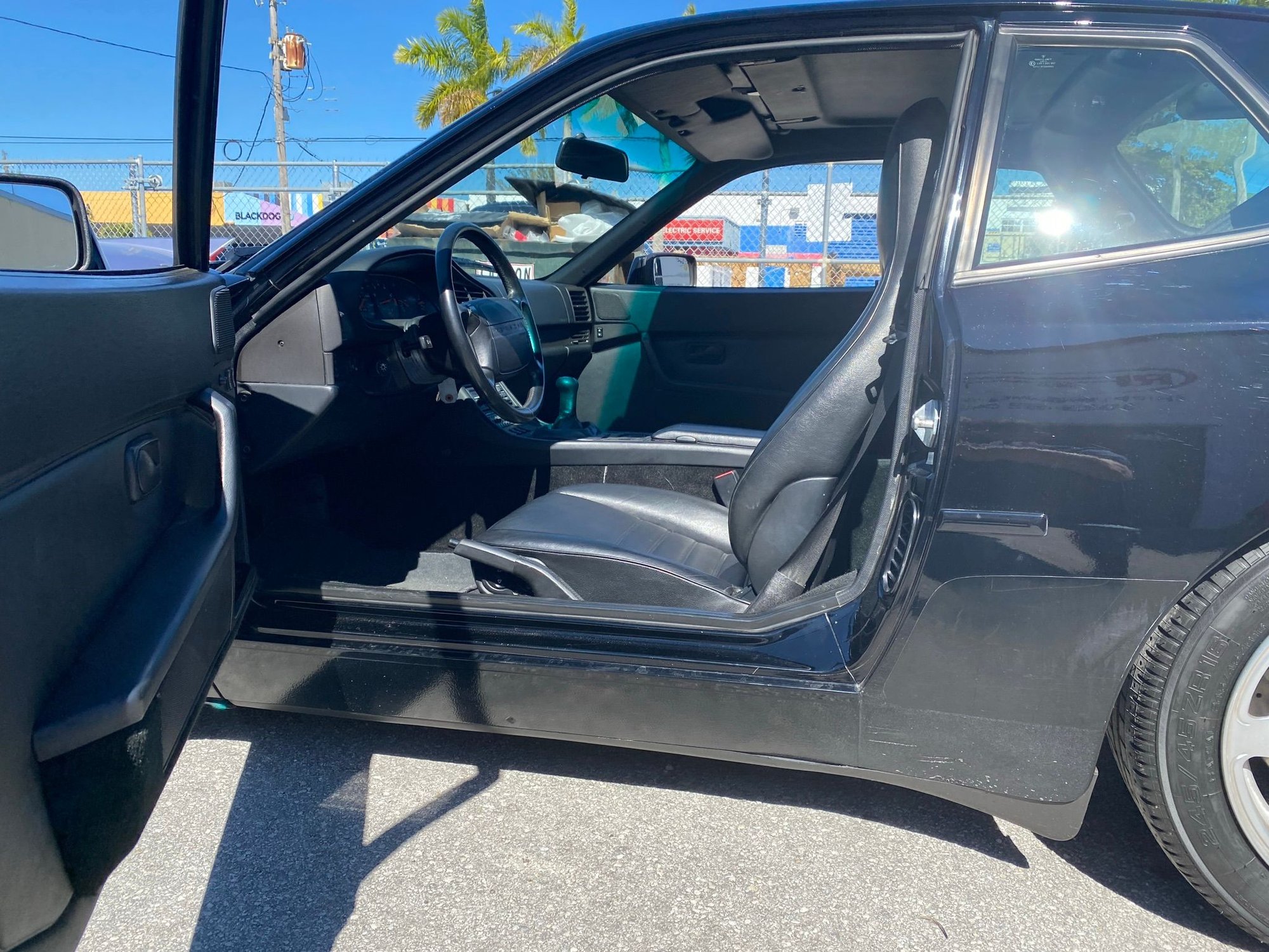 1989 Porsche 944 - 1989 Porsche 944 turbo - Used - VIN 00023489311 - 77,000 Miles - 6 cyl - 2WD - Manual - Coupe - Black - Miami, FL 33176, United States