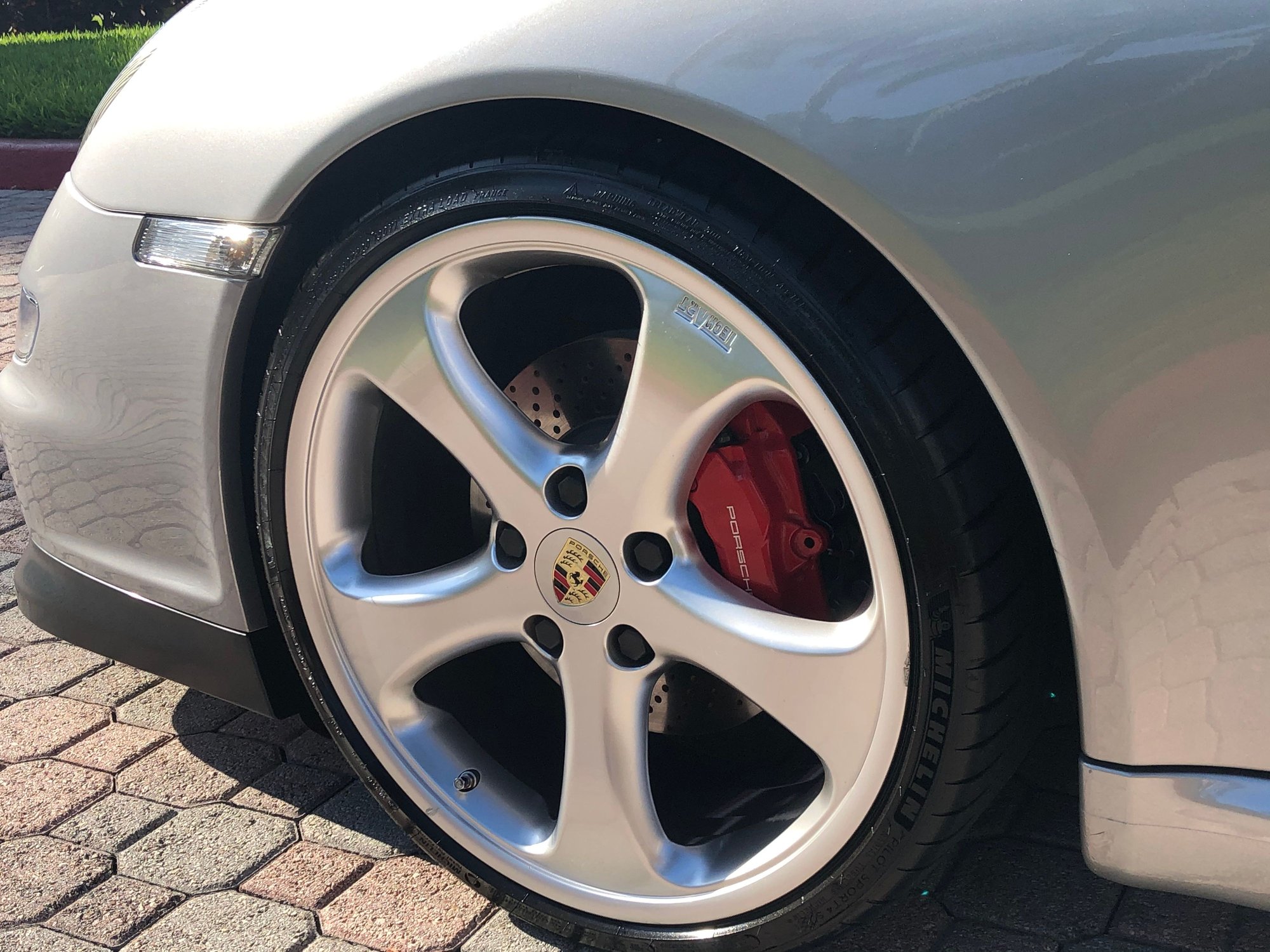 2006 Porsche 911 - Extremely well Spec’d and rare 2006 Carrera S manual - Used - VIN WP0AB29996S742843 - 87,250 Miles - 6 cyl - 2WD - Manual - Coupe - Silver - Boca Raton, FL 33432, United States