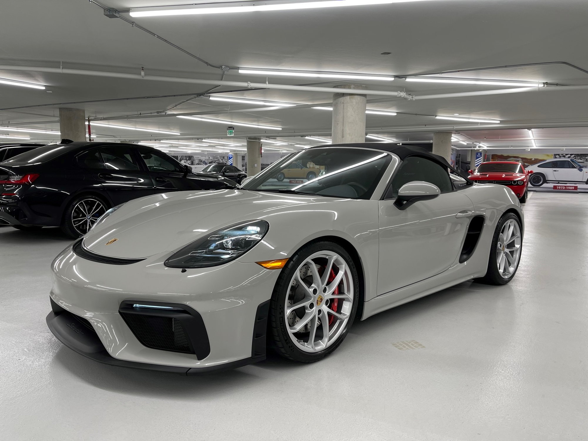 2021 Porsche 718 Spyder - 2021 718 Boxster Spyder MT - Used - VIN WP0CC2A87MS240399 - 5,653 Miles - 6 cyl - 2WD - Manual - Convertible - Gray - Austin, TX 78759, United States