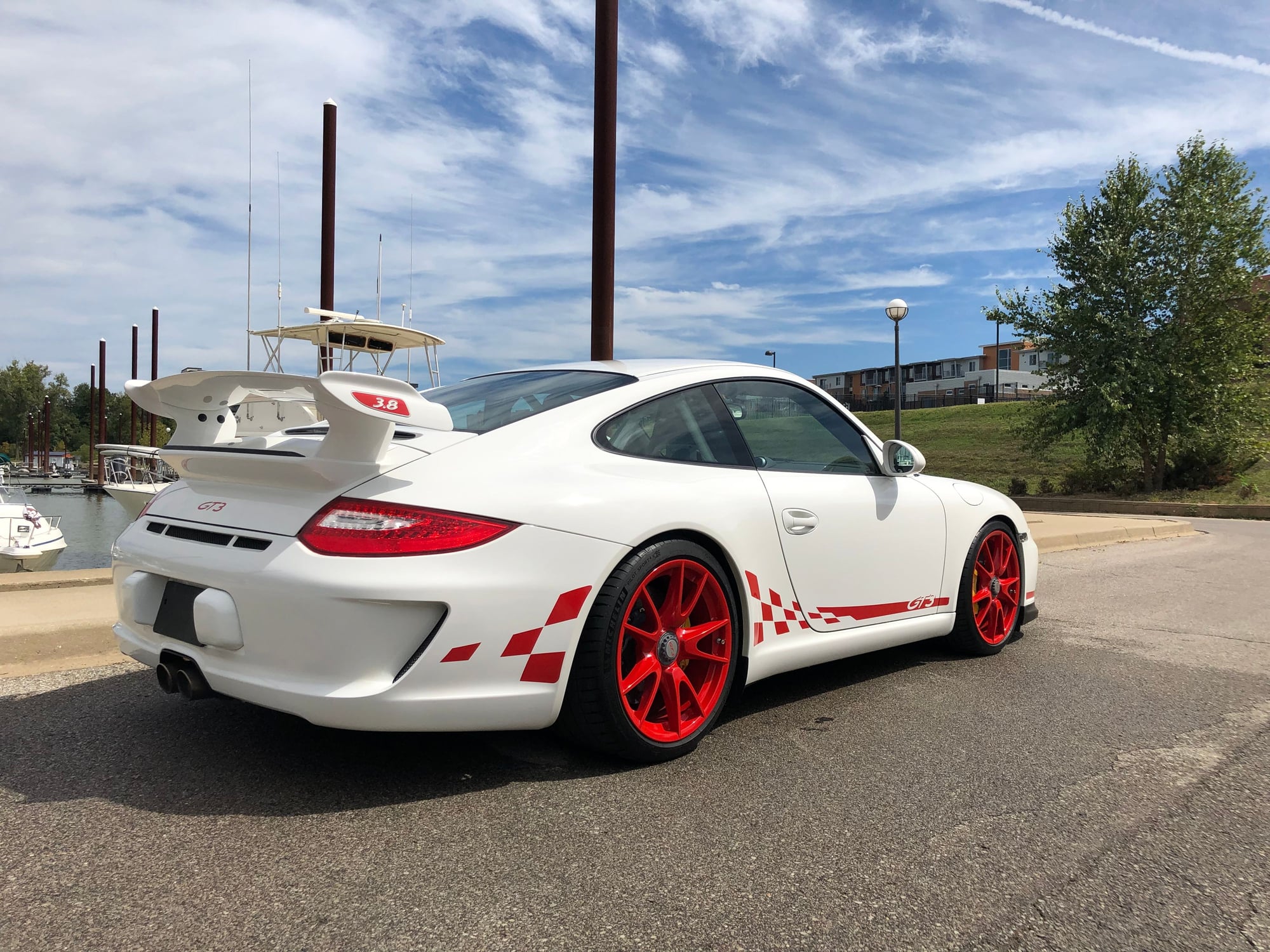 2010 Porsche 911 - 997.2 GT3 - Used - VIN WP0AC2A9XAS783306 - 12,700 Miles - 6 cyl - 2WD - Manual - Coupe - White - Louisville, KY 40204, United States