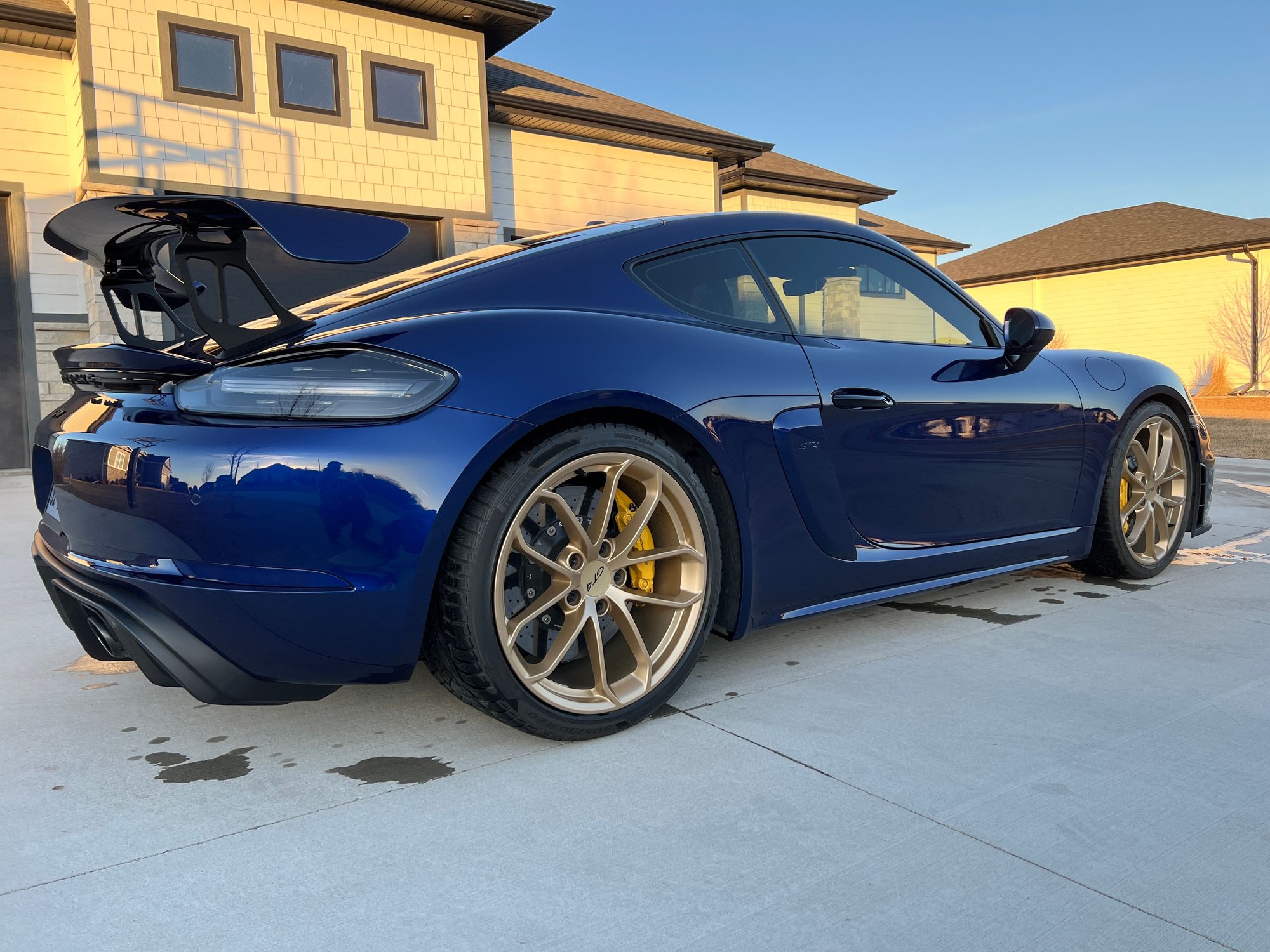 2020 Porsche 718 Cayman - 2020 Gentian Blue 718 GT4 $138,650 MSRP 6MT - Used - VIN WP0AC2A84LK289176 - 6,354 Miles - 6 cyl - 2WD - Manual - Coupe - Blue - Dakota Dunes, SD 57049, United States