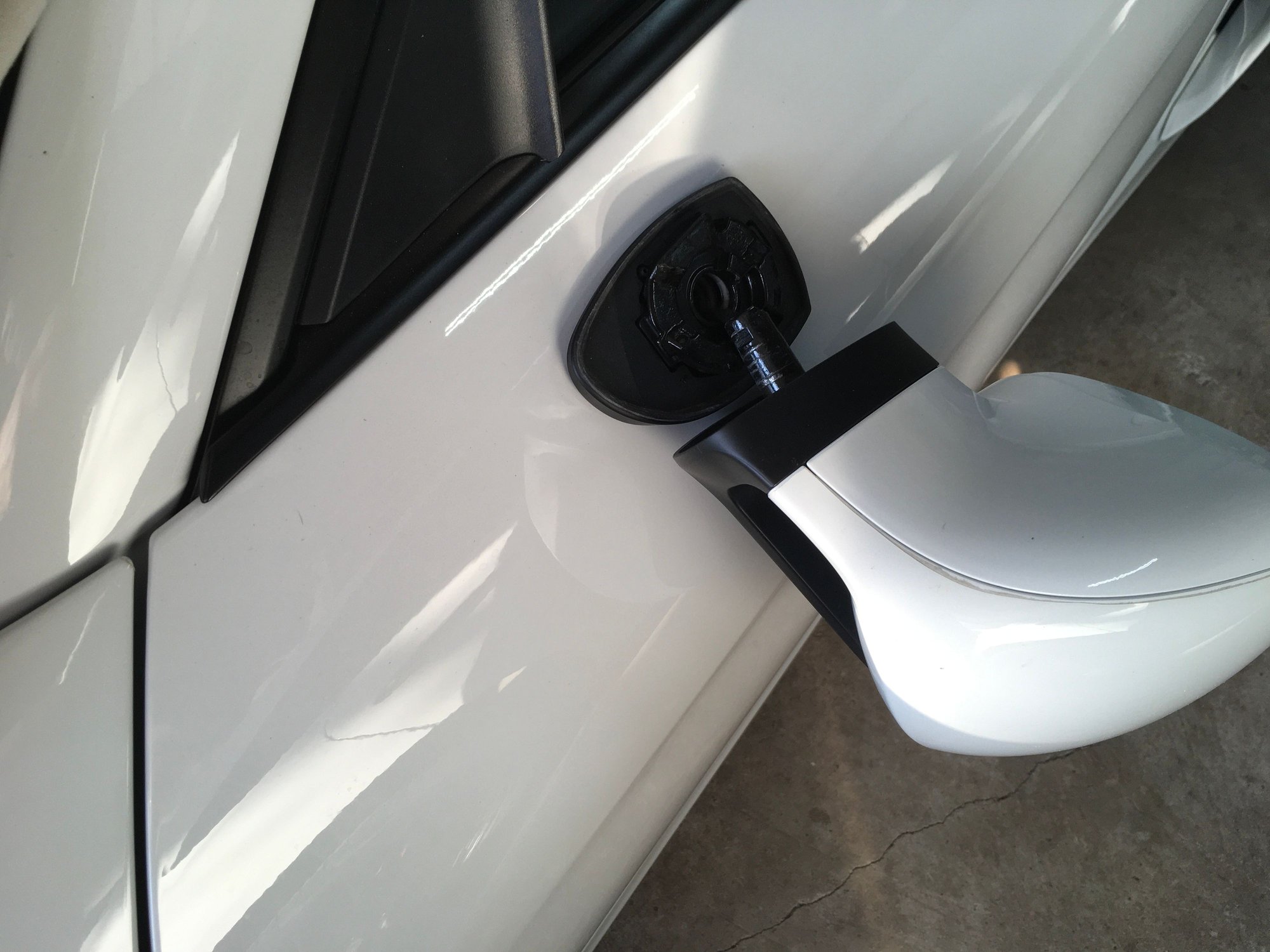 Broken Drivers Side Mirror Help! Rennlist Porsche Discussion Forums