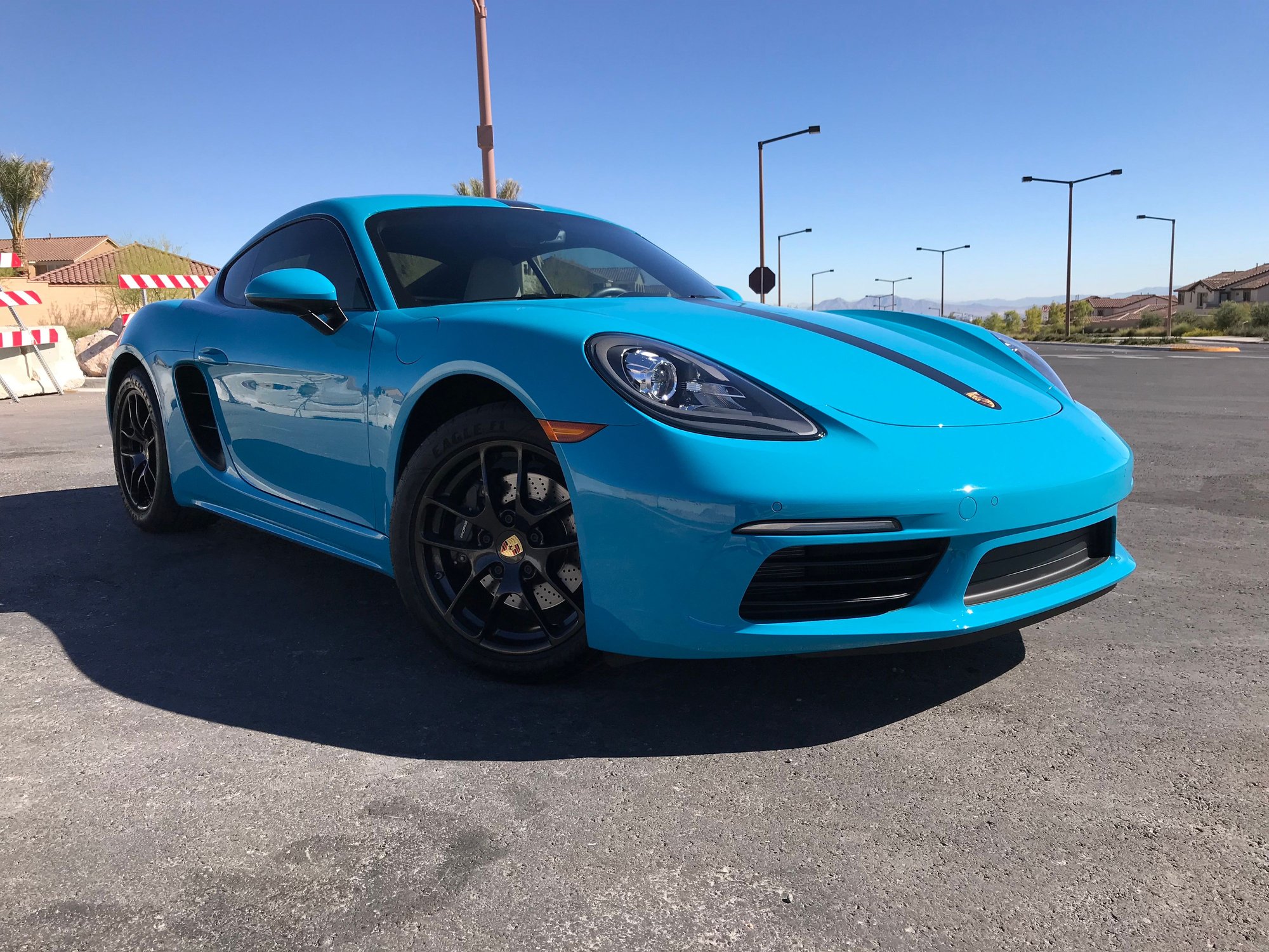 2017 Porsche 718 Cayman - Beautiful Miami Blue 718 with Extras! - Used - VIN WP0AA2A85HS270388 - 10,000 Miles - 4 cyl - 2WD - Automatic - Coupe - Blue - Las Vegas, NV 89138, United States