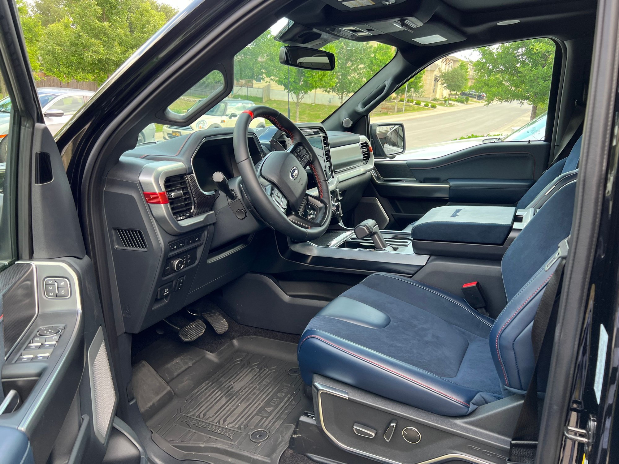 2021 Ford F-150 - Just delivered 2021 Ford Raptor 37 w/ Recaros - Used - VIN 1FTFW1RG2MFD02266 - 250 Miles - 6 cyl - 4WD - Automatic - Truck - Black - Austin, TX 78746, United States