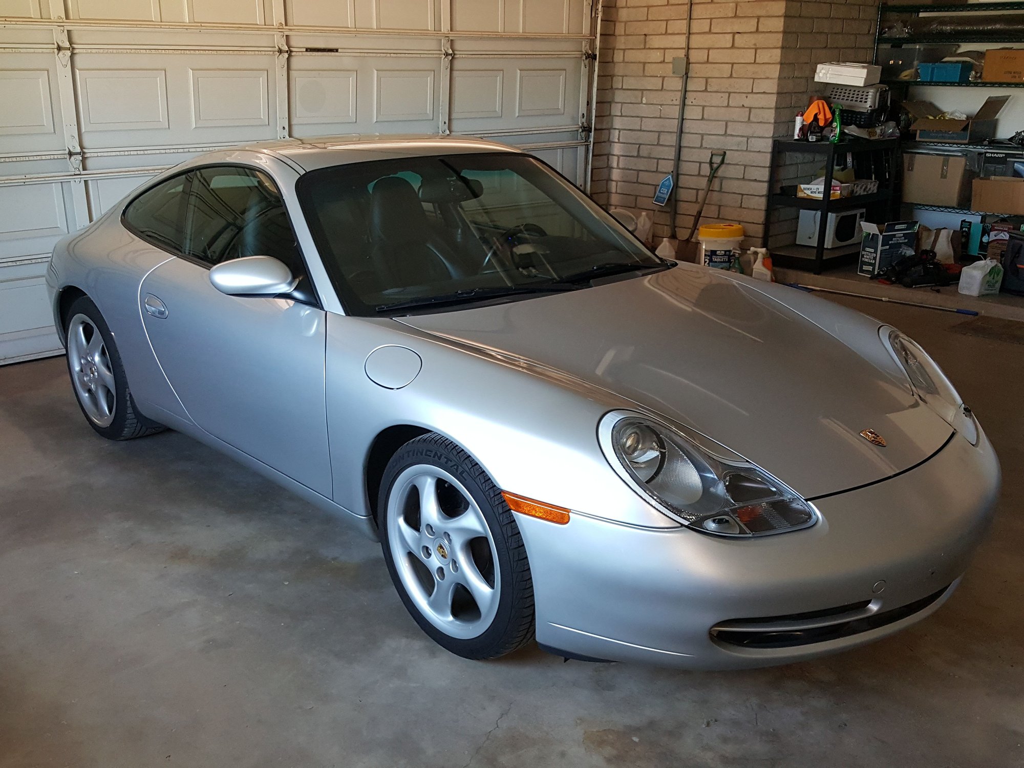2001 Porsche 911 - 2001 996 LOW MILE MANUAL COUPE - Used - VIN WP0AA29911S621851 - 34,300 Miles - 6 cyl - 2WD - Manual - Coupe - Silver - Glendale, AZ 85310, United States