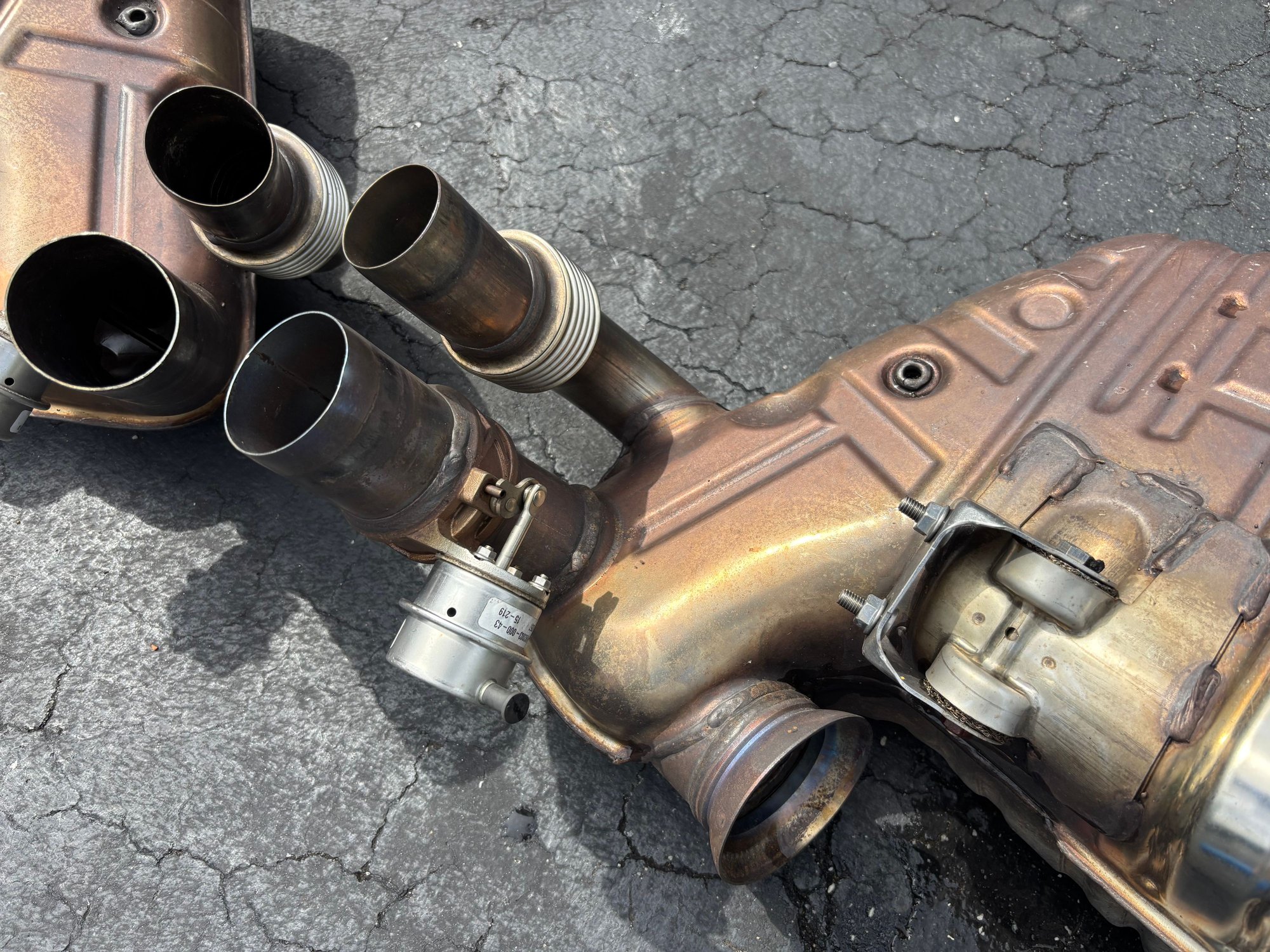Engine - Exhaust - 991 GT3  OEM Side Mufflers - Used - 2014 to 2021 Porsche GT3 - Colts Neck, NJ 07722, United States