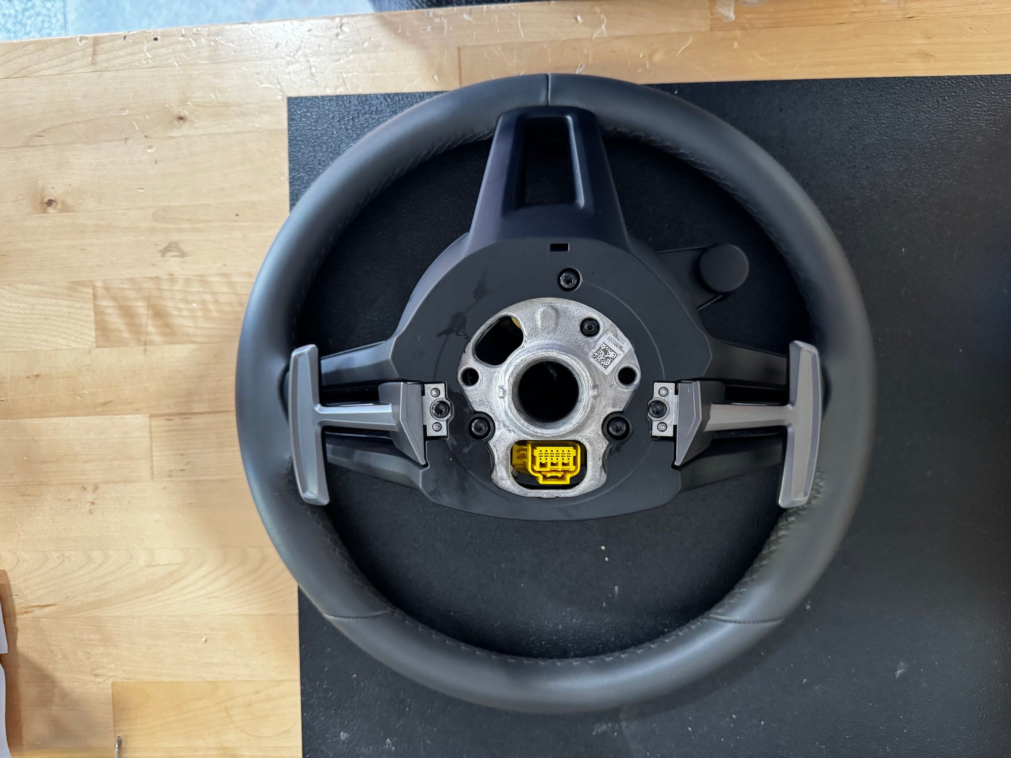 Steering/Suspension - 992 Steering Wheel - Used - 2020 to 2024 Porsche 911 - Edmond, OK 73012, United States