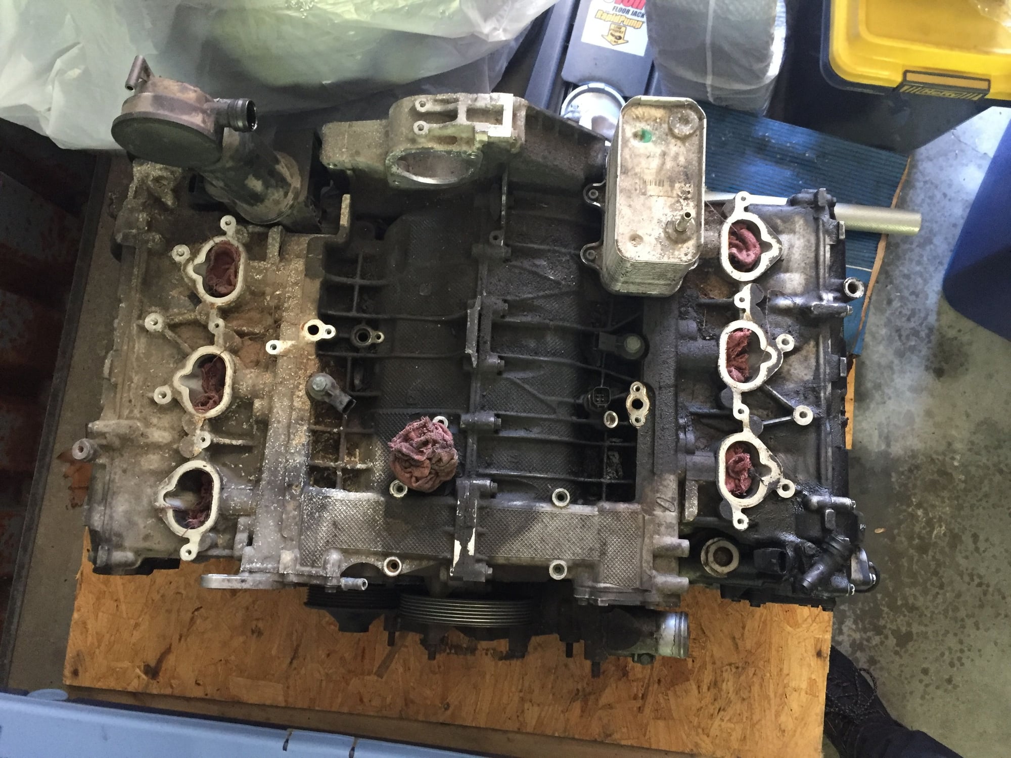 Engine - Complete - M96 Motor from 2000 996 - 90K miles - Cracked Head - Used - 1999 to 2004 Porsche 911 - North Providence, RI 02865, United States