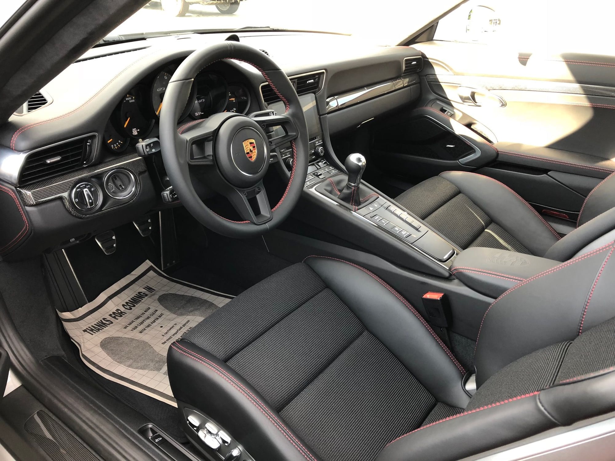 2018 Porsche 911 - 2018 Porsche GT3 Touring - Used - VIN WP0AC2A9XJS176032 - 5,500 Miles - 6 cyl - 2WD - Manual - Coupe - Gray - Bellevue, WA 98004, United States