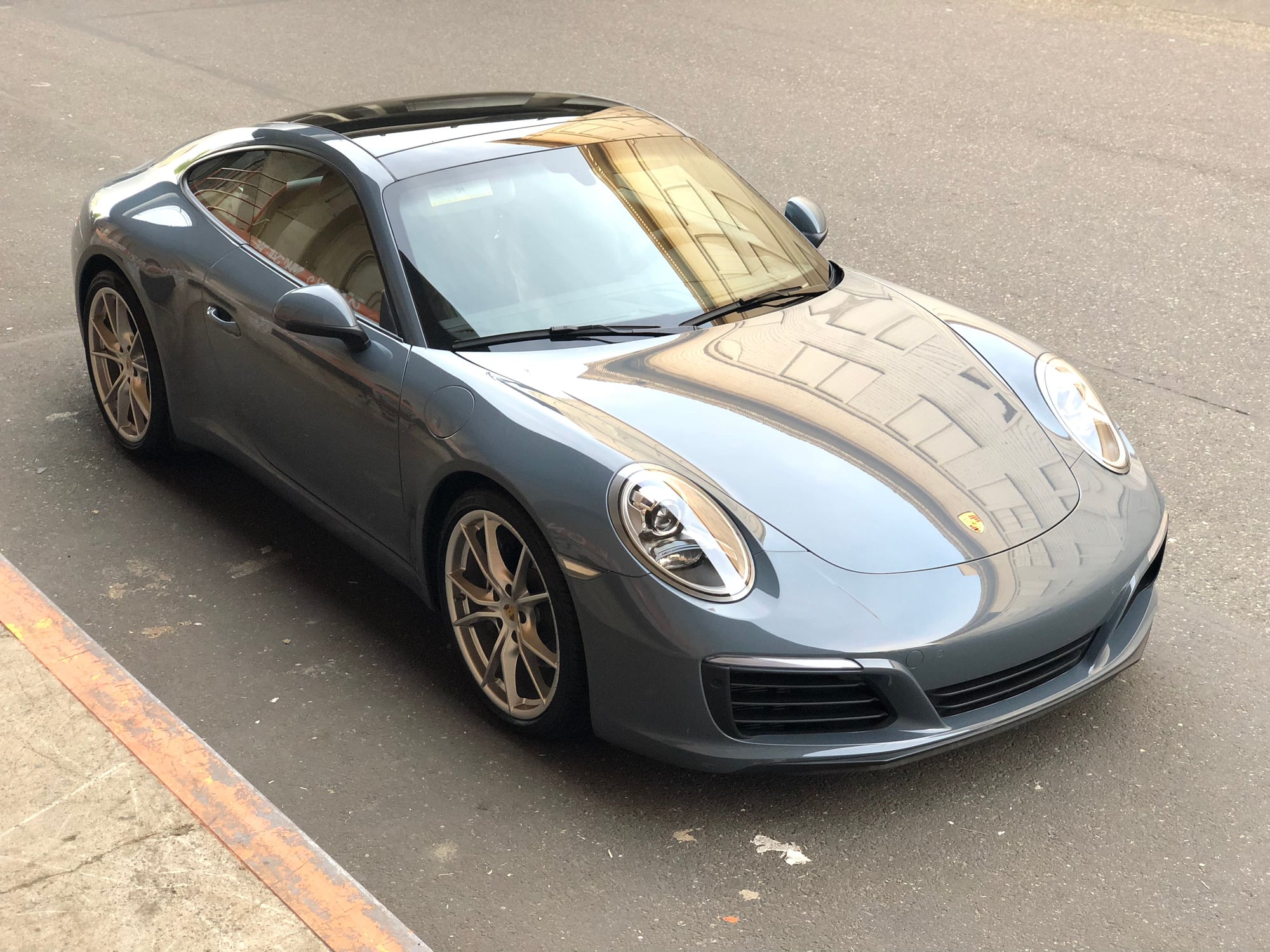 2017 Porsche 911 - 2017 Graphite Blue Metallic 'drivers' Carrera for sale - Used - VIN WP0AA2A91HS107049 - 6 cyl - 2WD - Manual - Coupe - Blue - Portland, OR 97213, United States